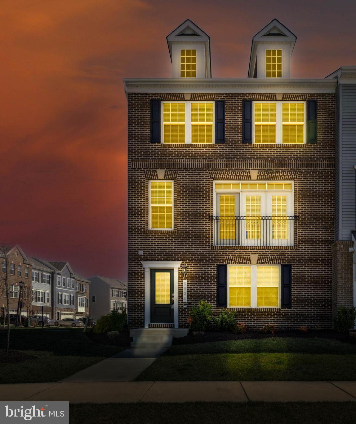 PARKSIDE AT WESTPHALIA - Residential