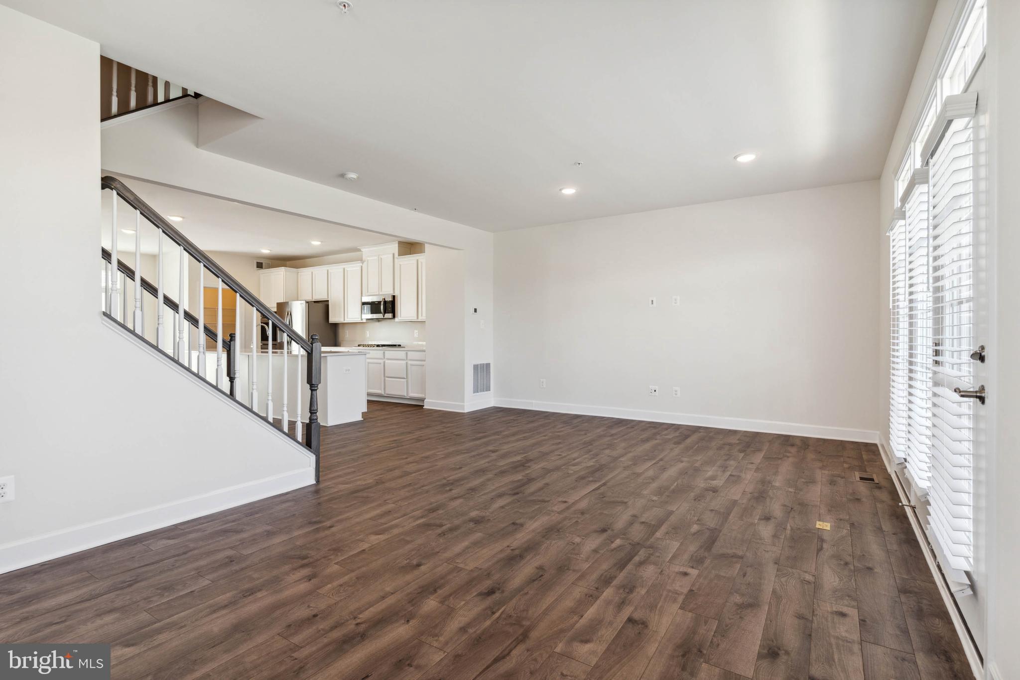 PARKSIDE AT WESTPHALIA - Residential