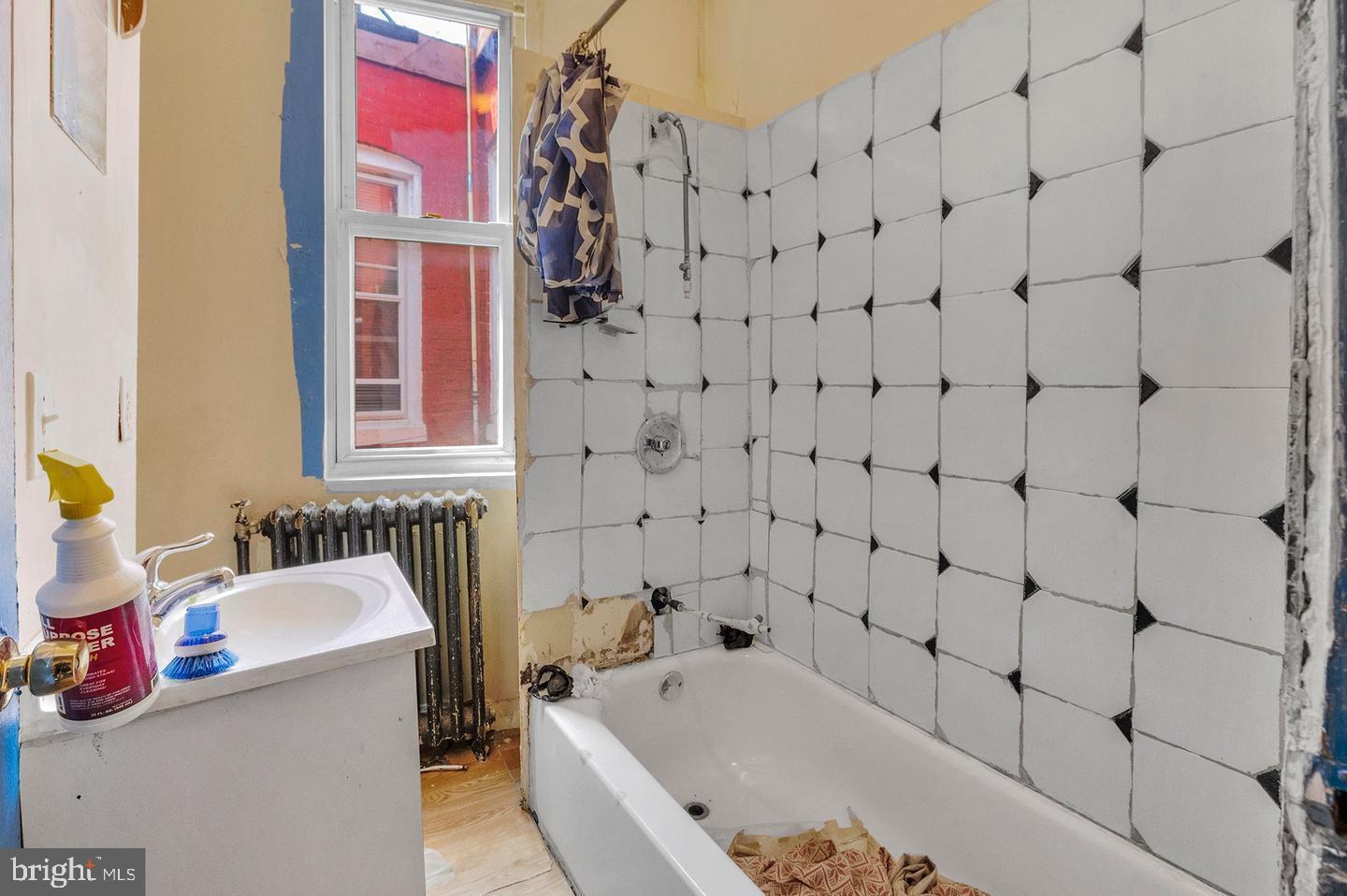 MIDWAY - Residential