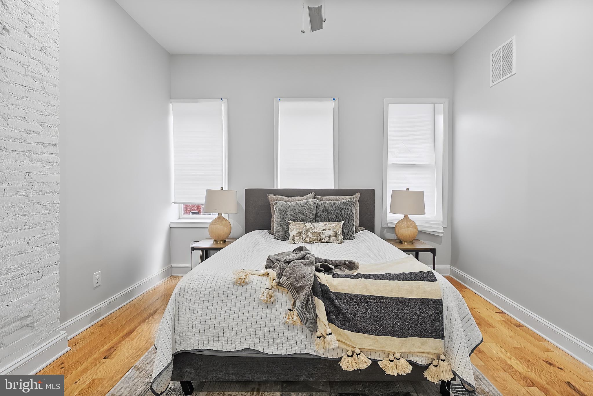 BROADWAY EAST - Residential