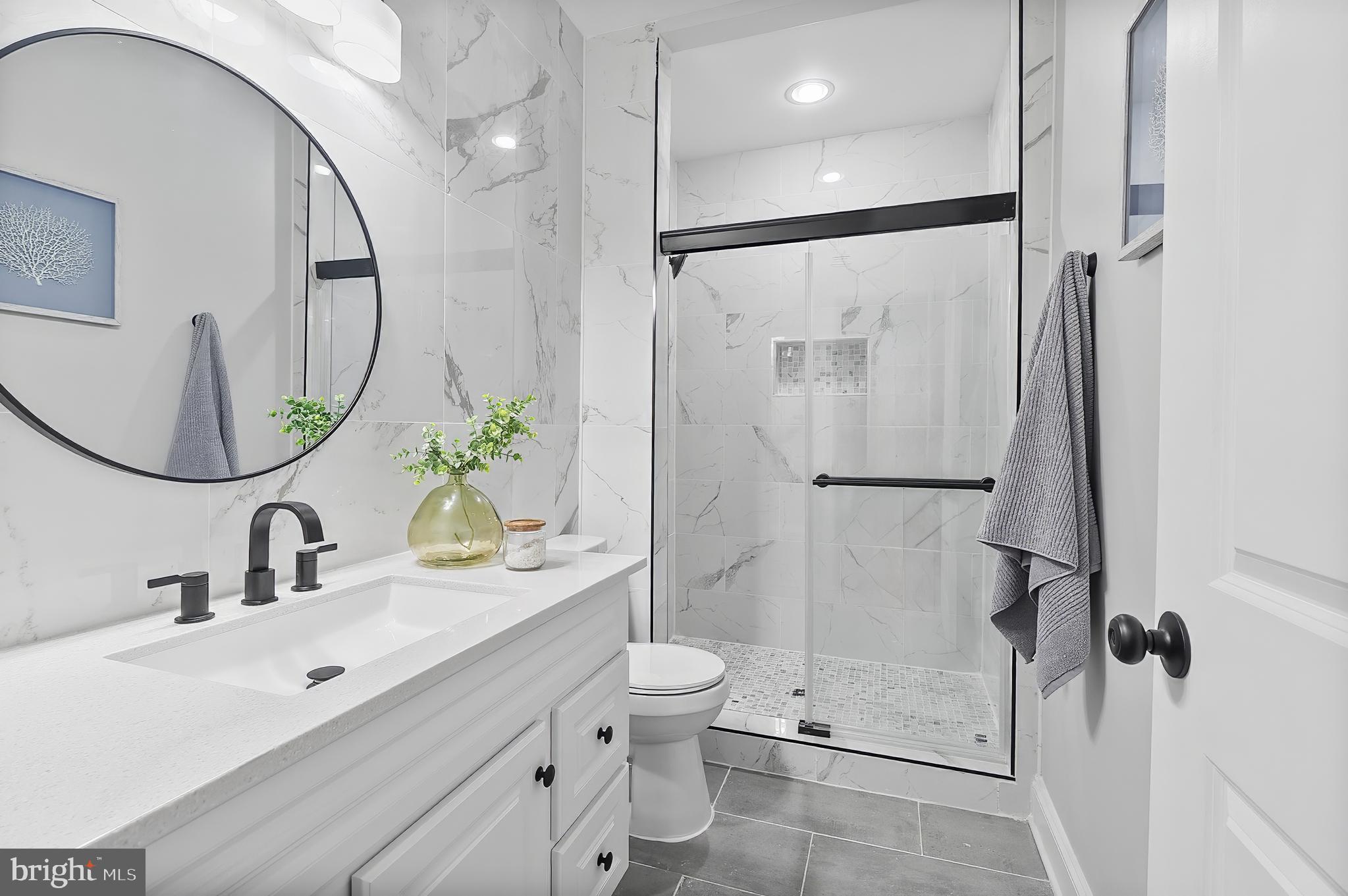 BROADWAY EAST - Residential