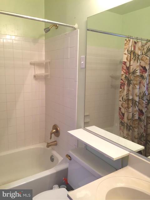 STONINGTON/SUDLEY MANOR - Residential