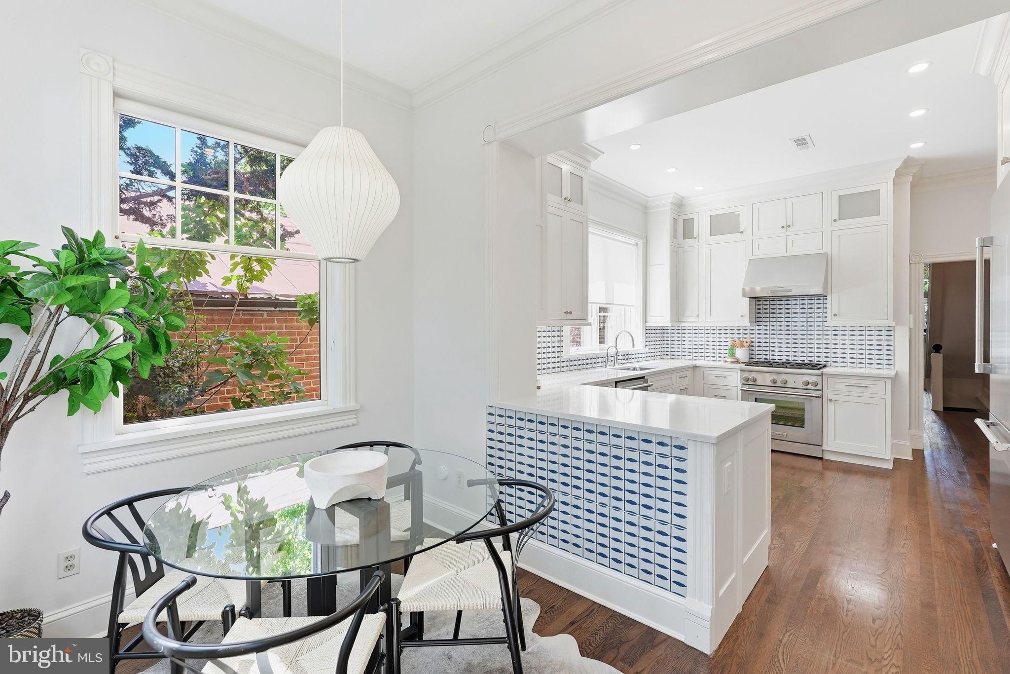 GEORGETOWN - Residential