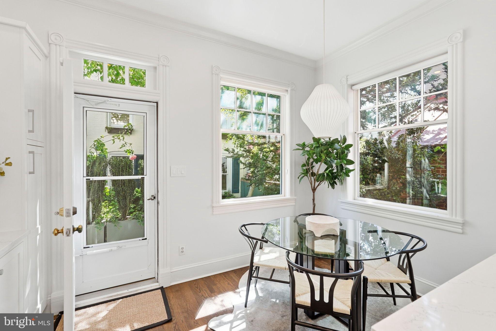 GEORGETOWN - Residential
