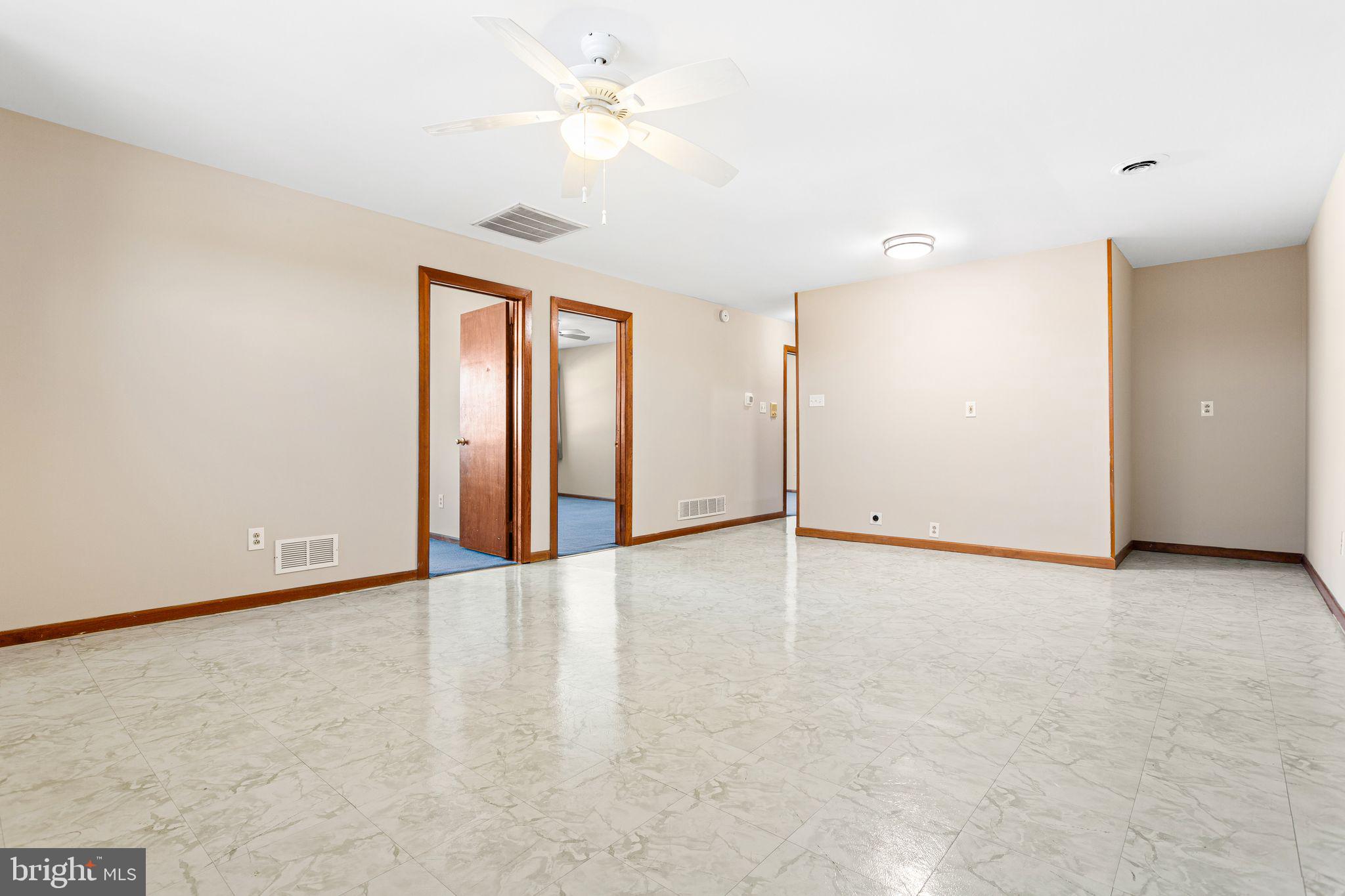 EDDINGTON GDNS - Residential