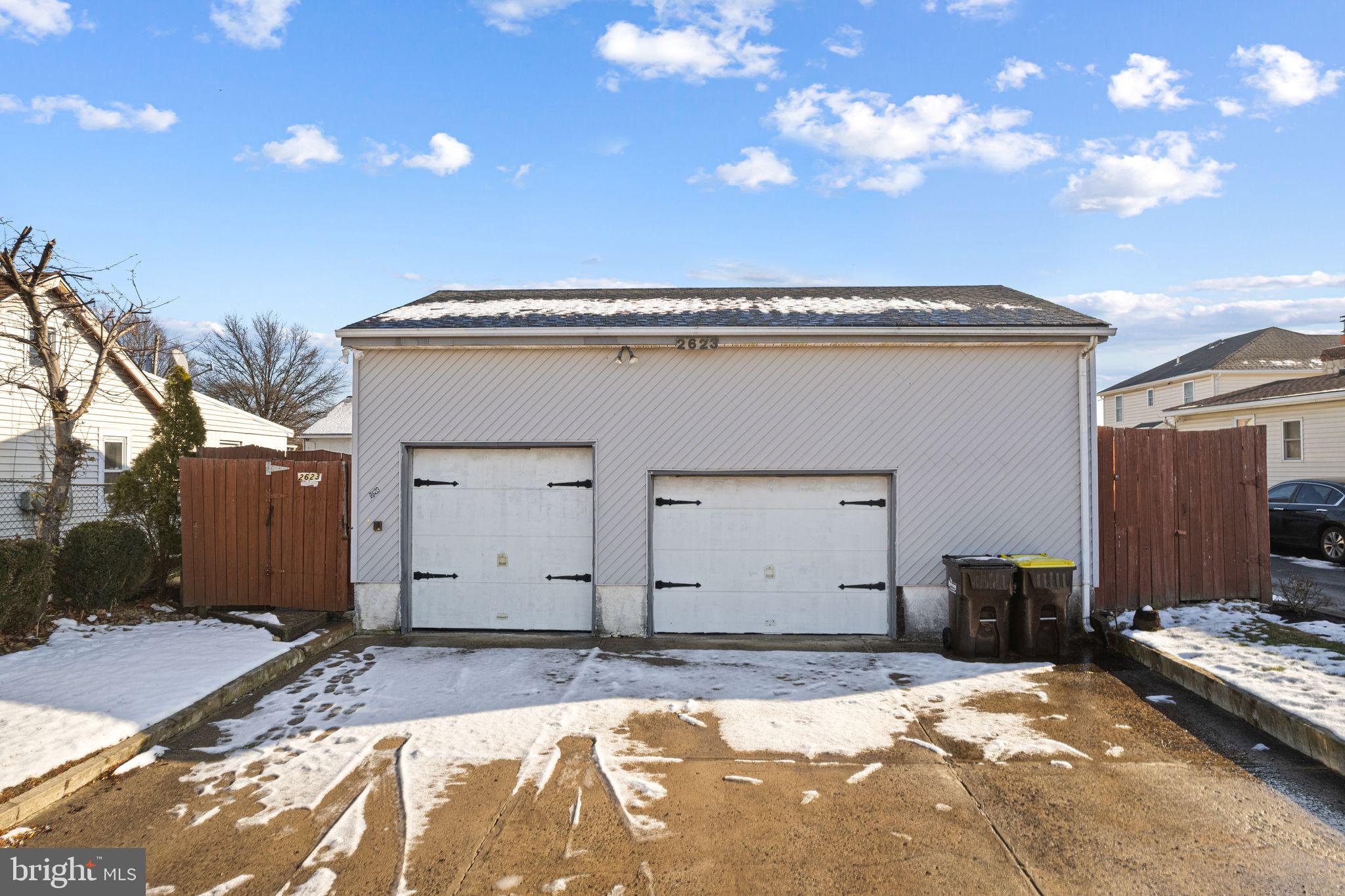 EDDINGTON GDNS - Residential