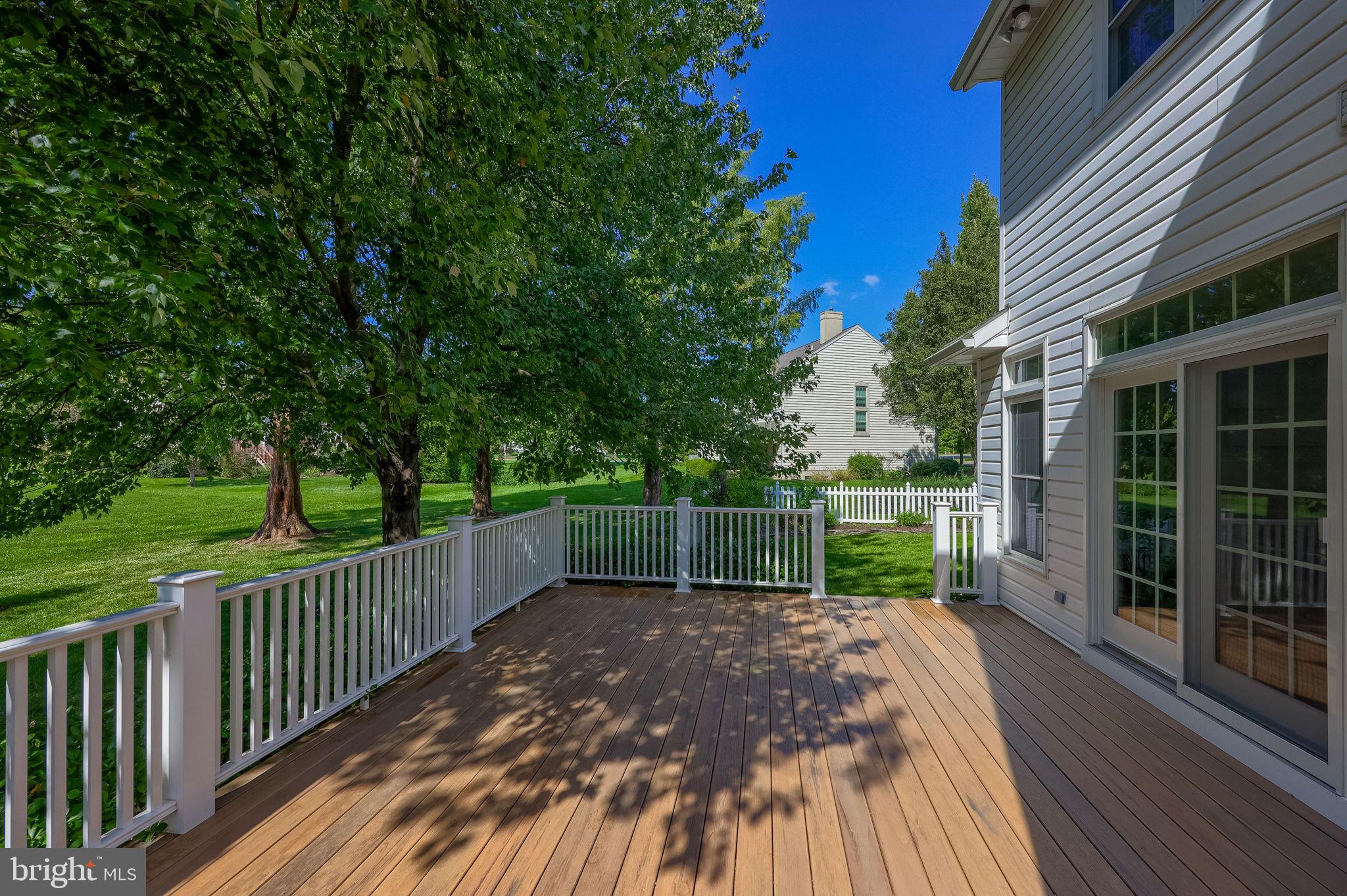 OLDE FIELD - Residential