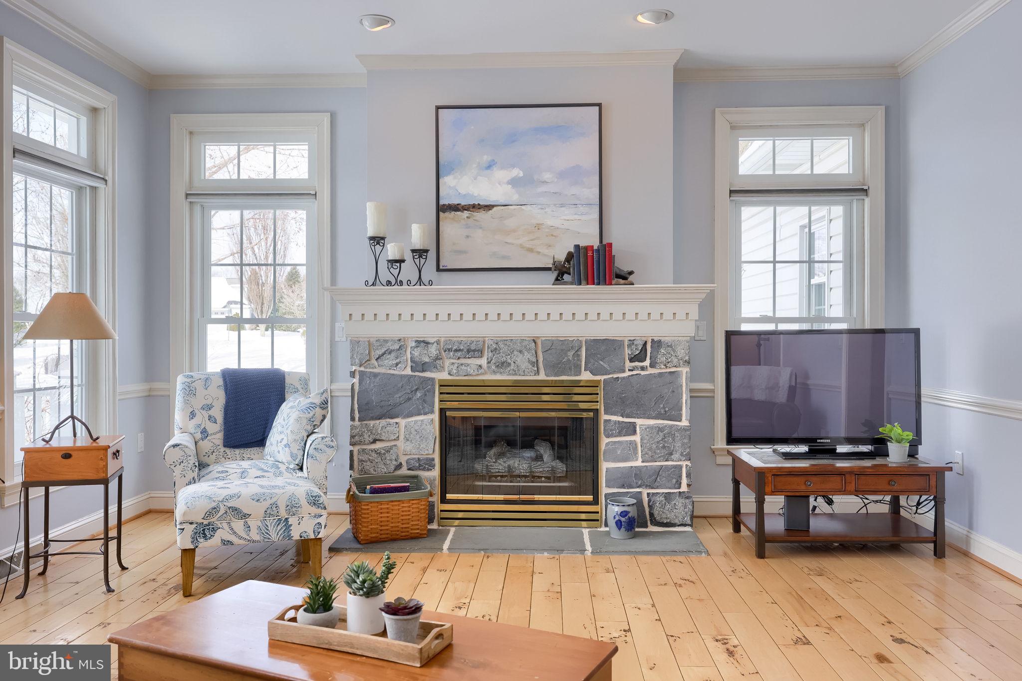 OLDE FIELD - Residential