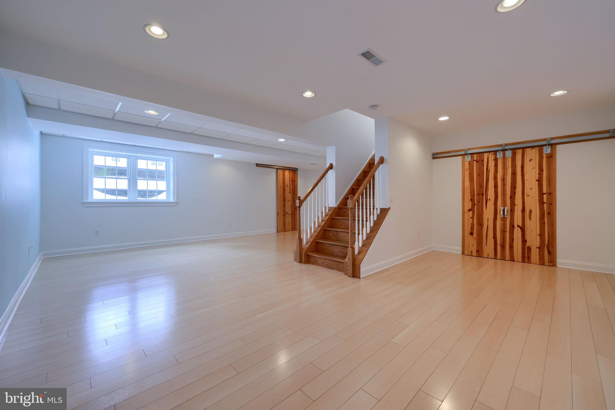 OLDE FIELD - Residential