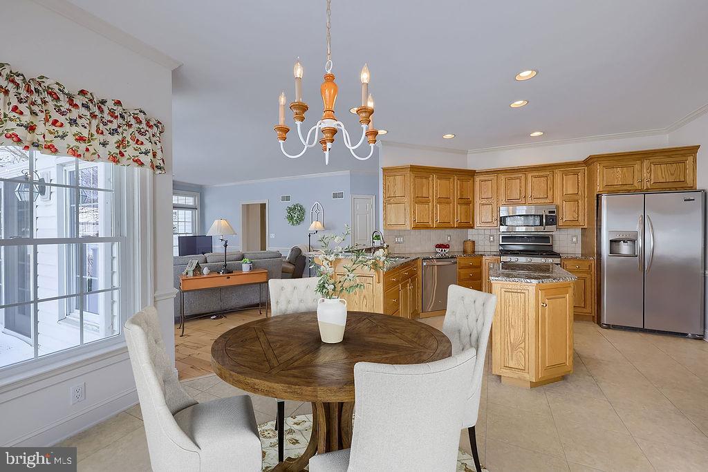 OLDE FIELD - Residential