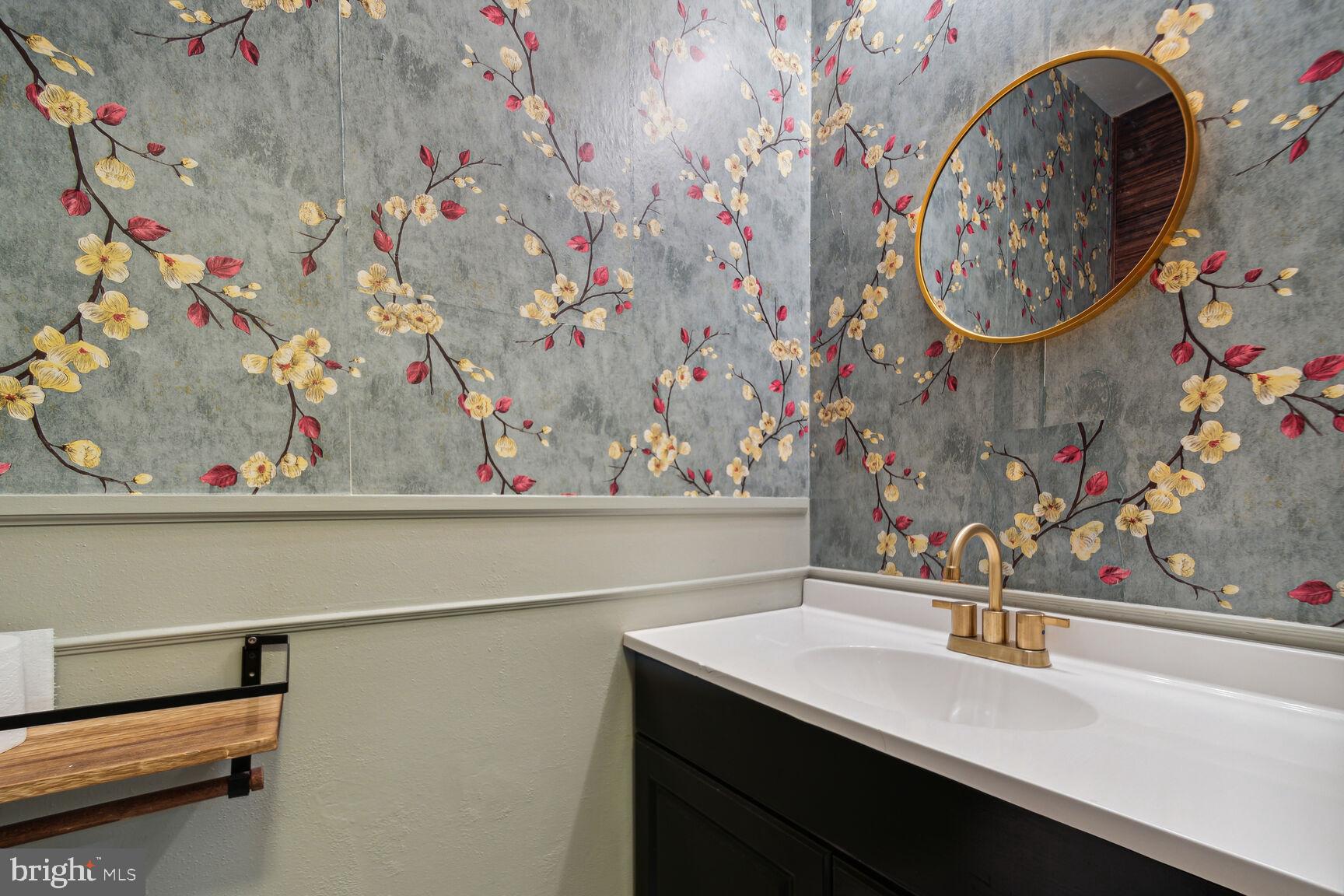 COLLEGE VIEW - Residential Lease