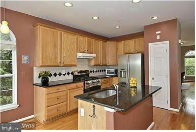 KING FARM - Residential Lease