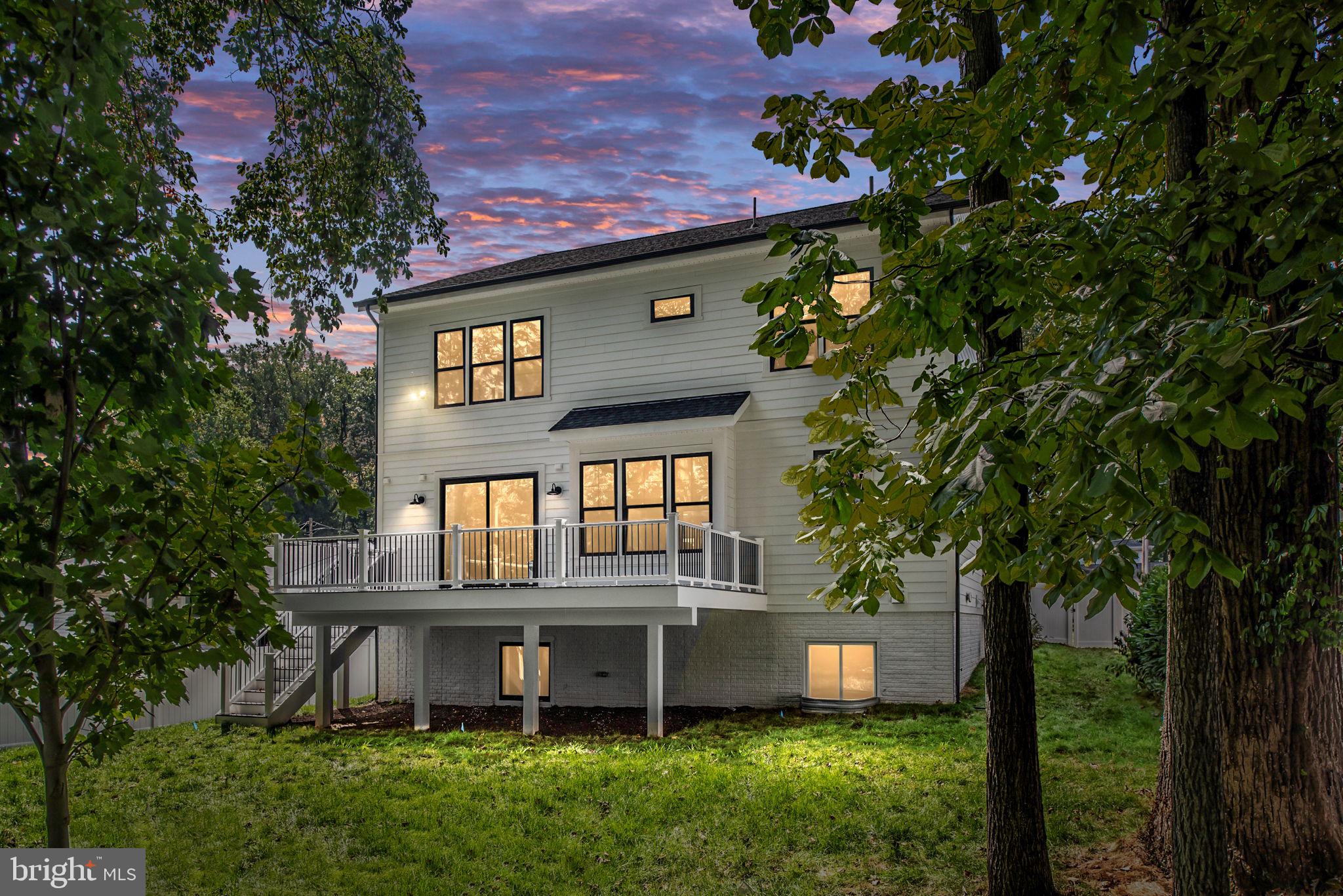 VIENNA WOODS - Residential