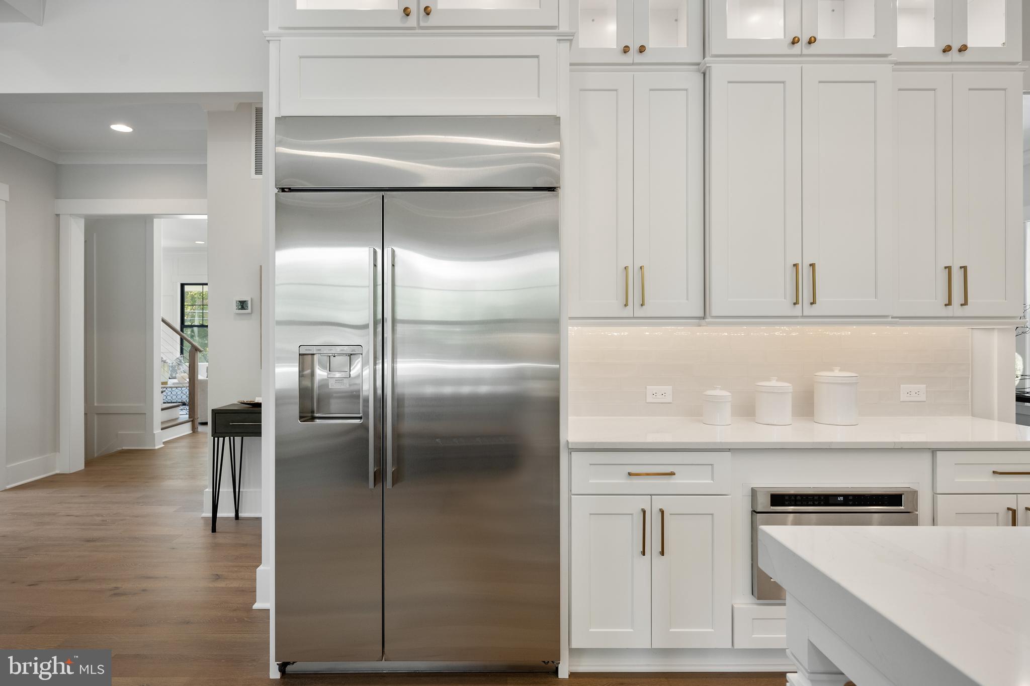 VIENNA WOODS - Residential