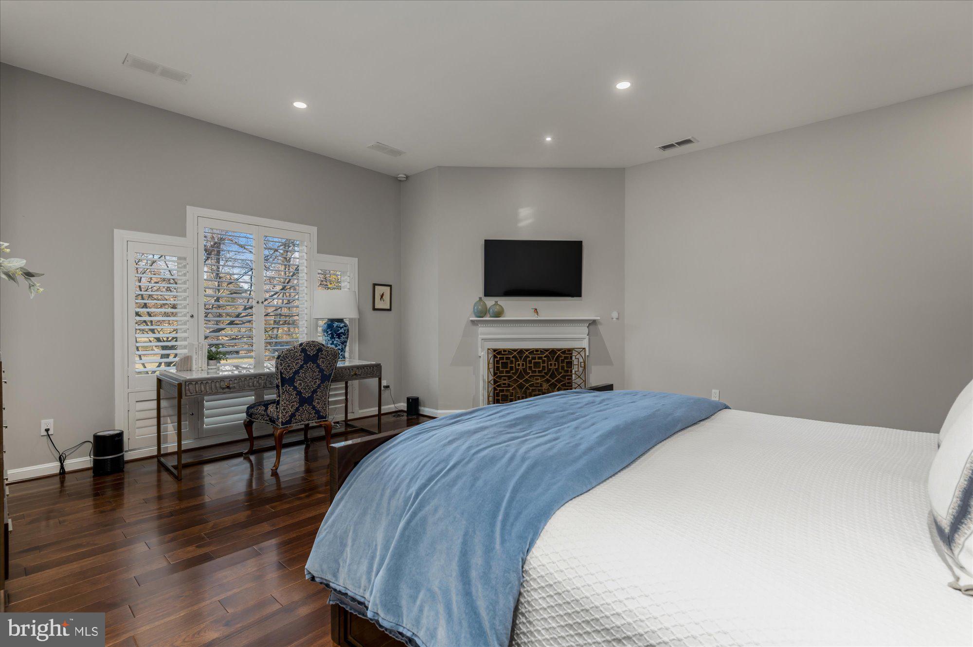 BRADLEY FARMS - Residential