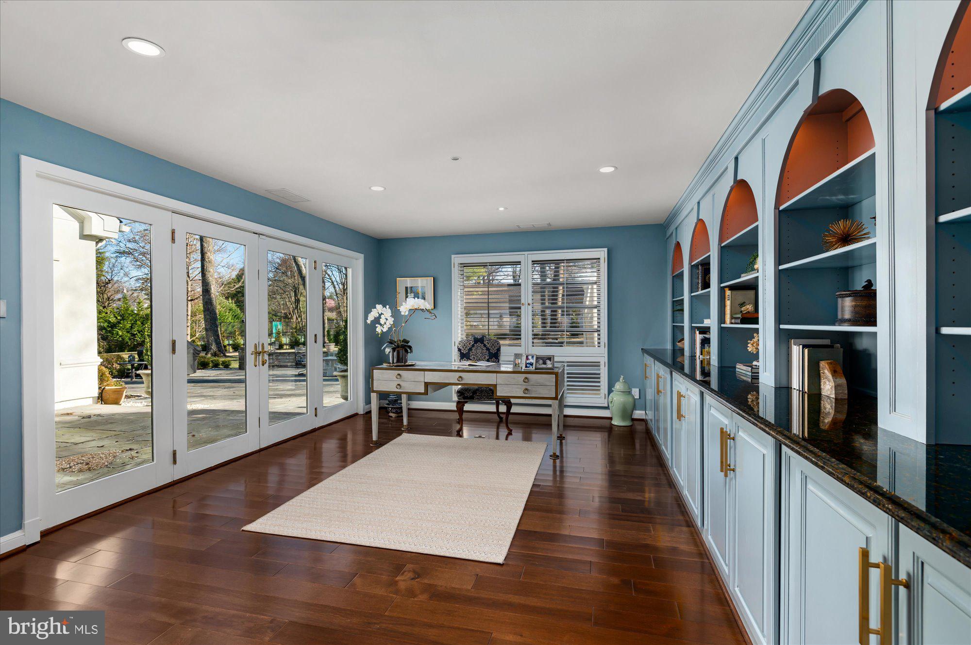 BRADLEY FARMS - Residential