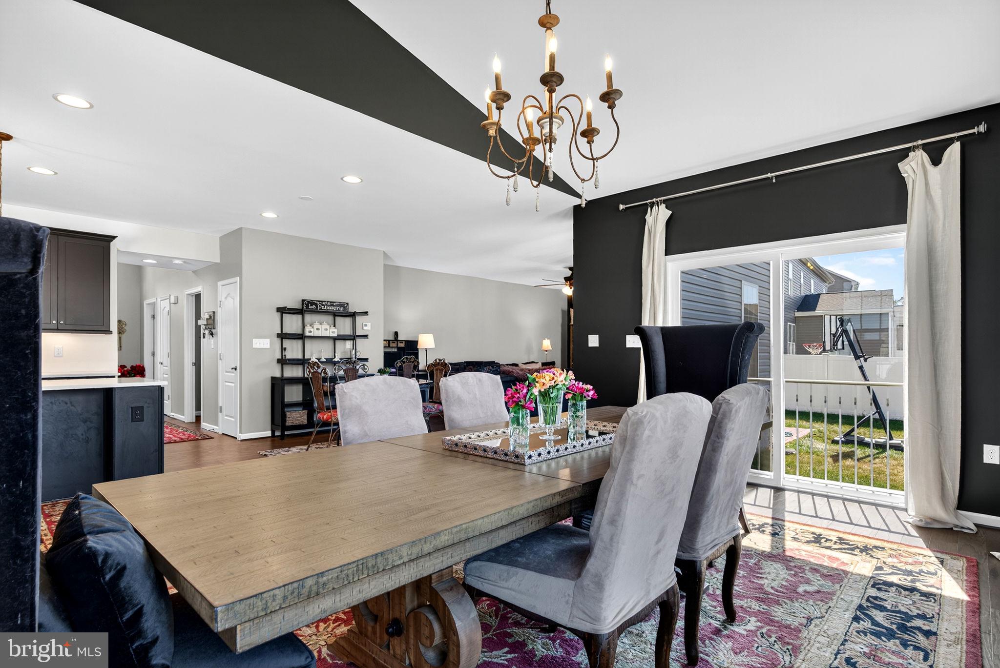 SPRINGDALE FARM - Residential