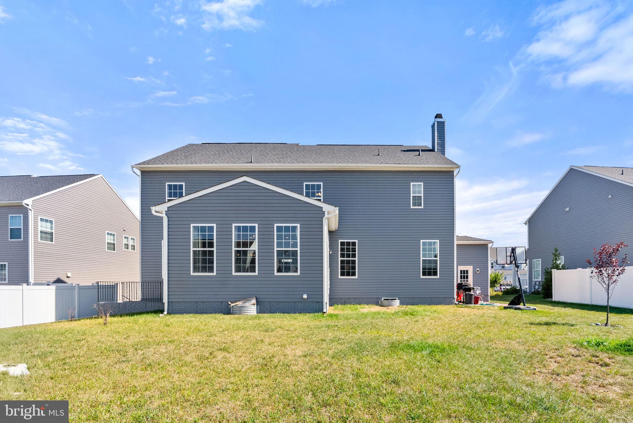 SPRINGDALE FARM - Residential