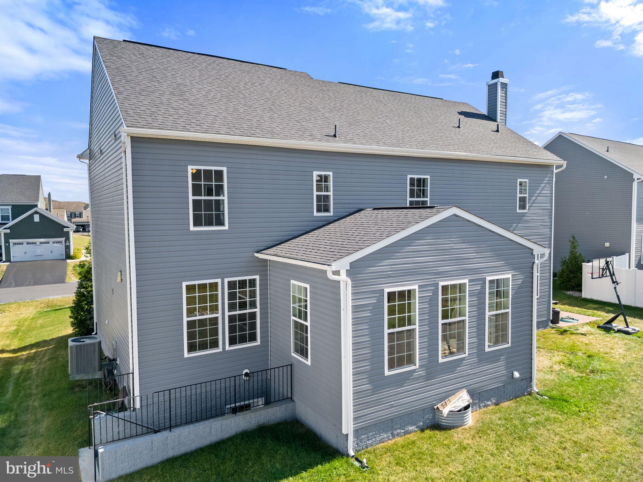 SPRINGDALE FARM - Residential