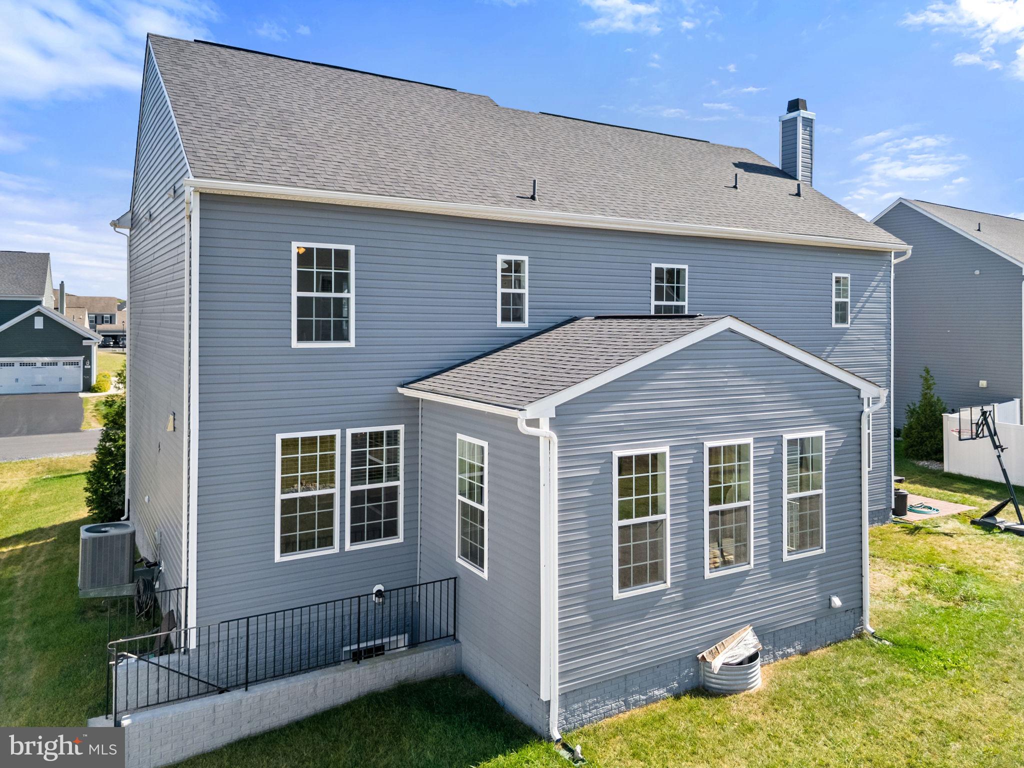 SPRINGDALE FARM - Residential