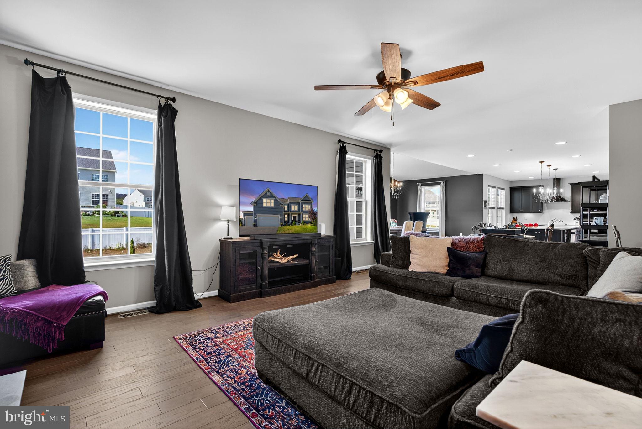 SPRINGDALE FARM - Residential