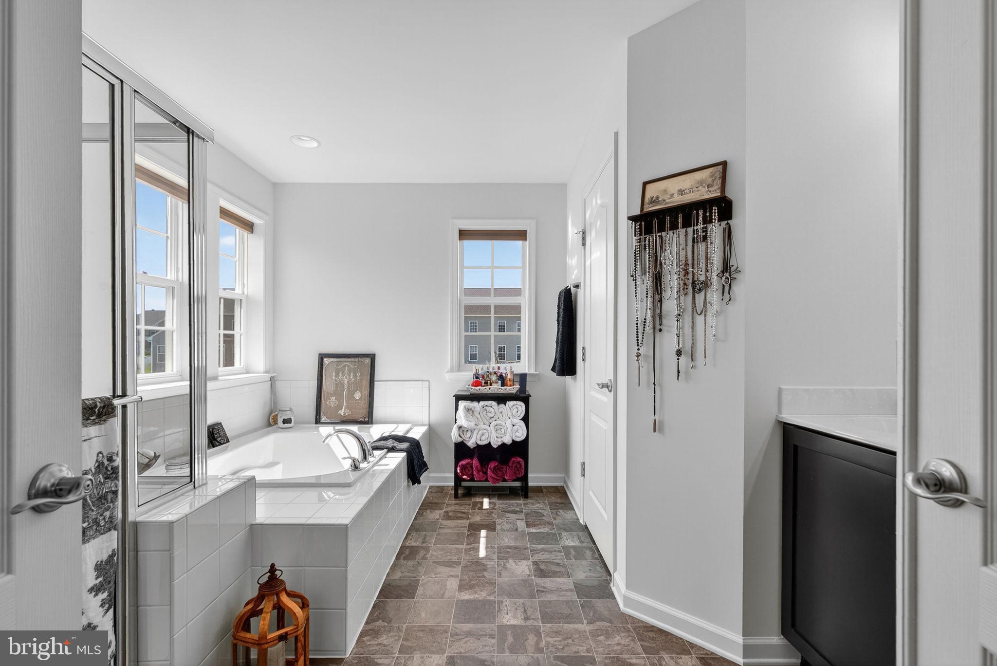 SPRINGDALE FARM - Residential