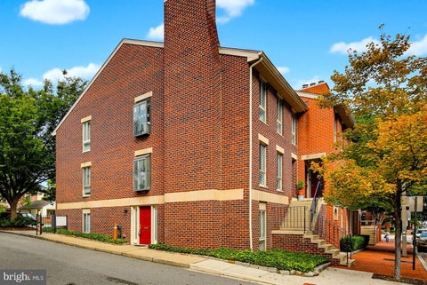 Photo of 622 S Charles Street, BALTIMORE, MD 21230 (MLS # MDBA2233128)