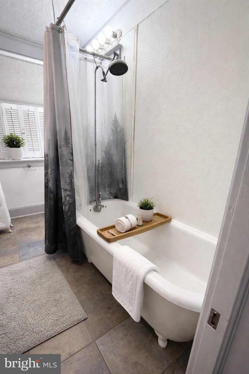 WASHINGTON HEIGHTS - Residential