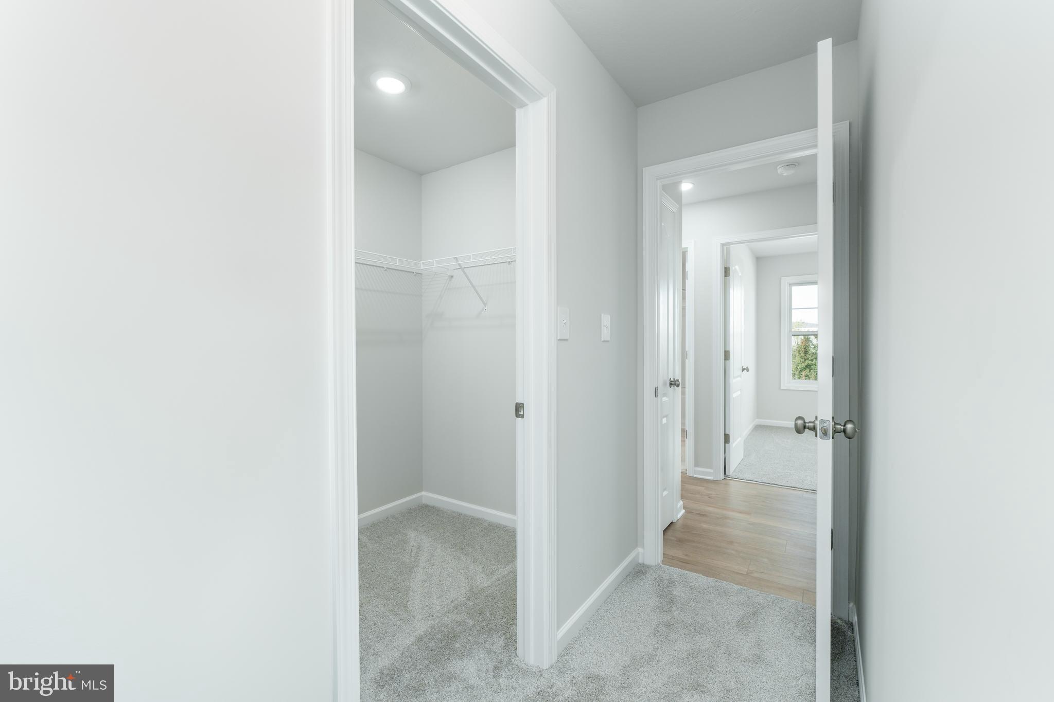 CHESTERFIELD - Residential