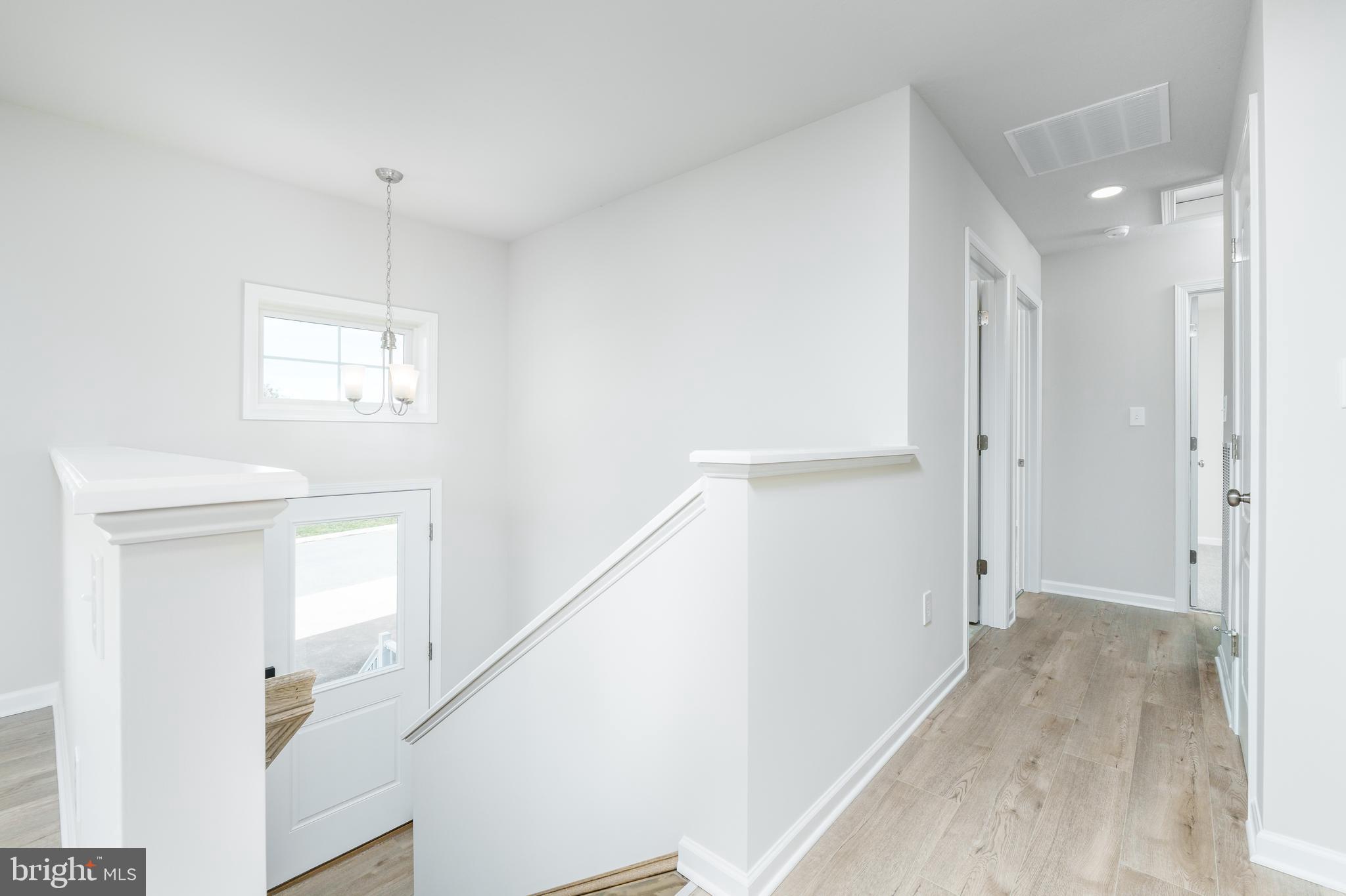 CHESTERFIELD - Residential