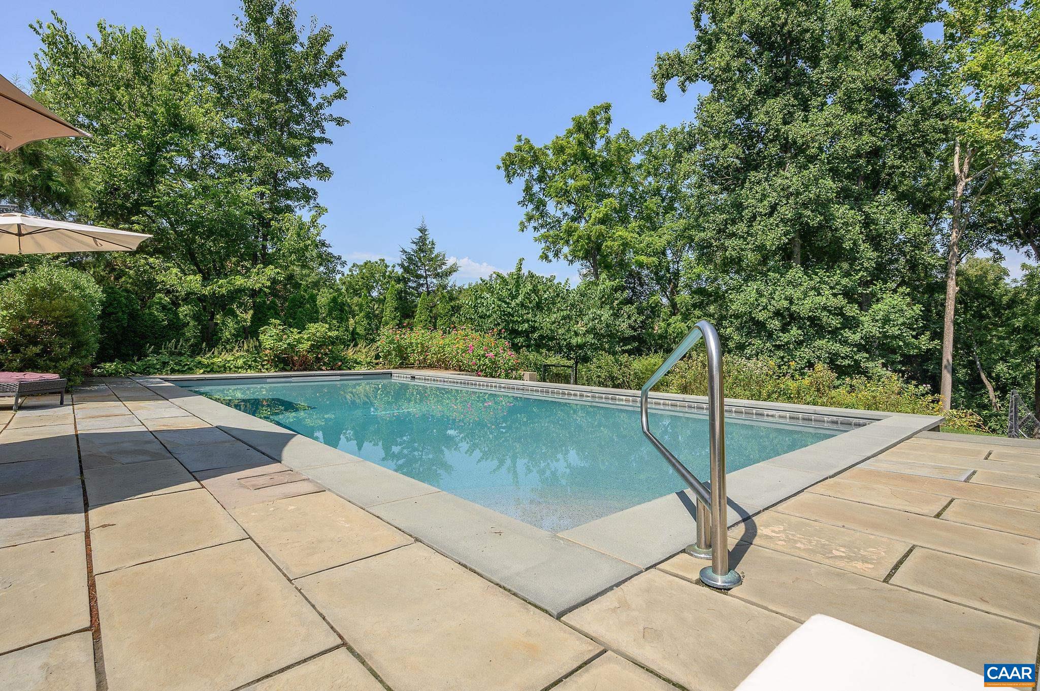 LOCUST GROVE - Residential