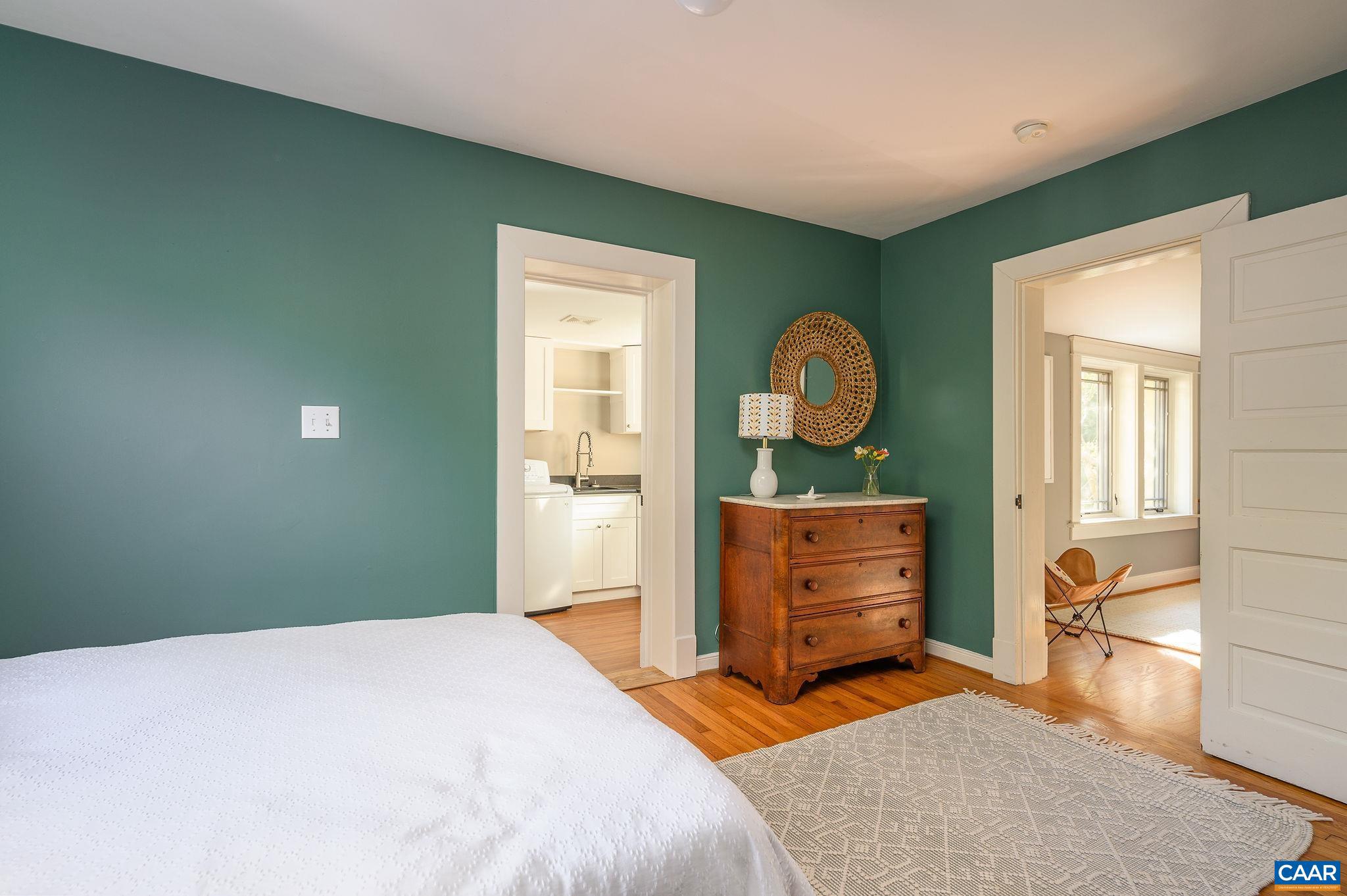 LOCUST GROVE - Residential