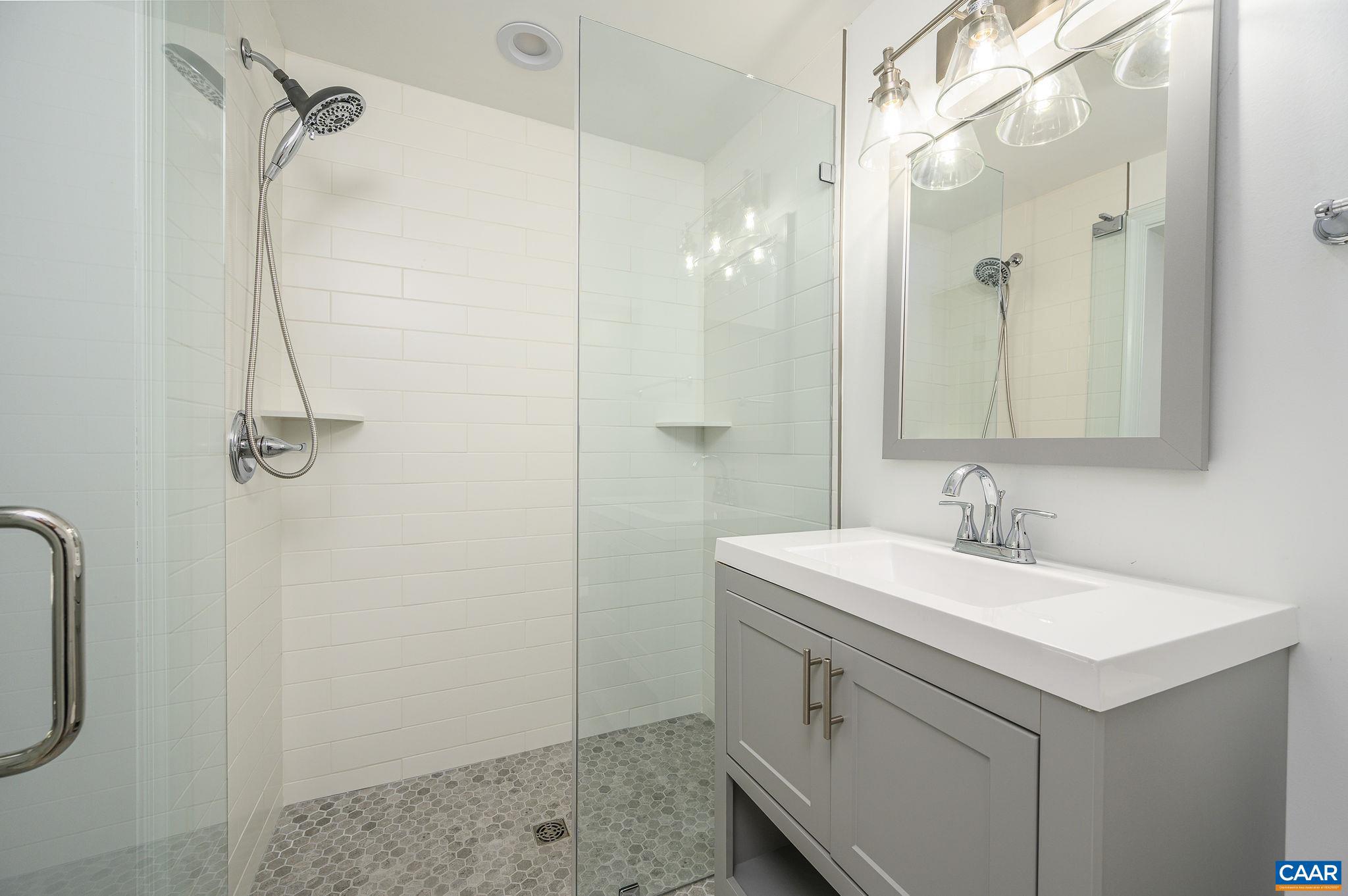 LOCUST GROVE - Residential