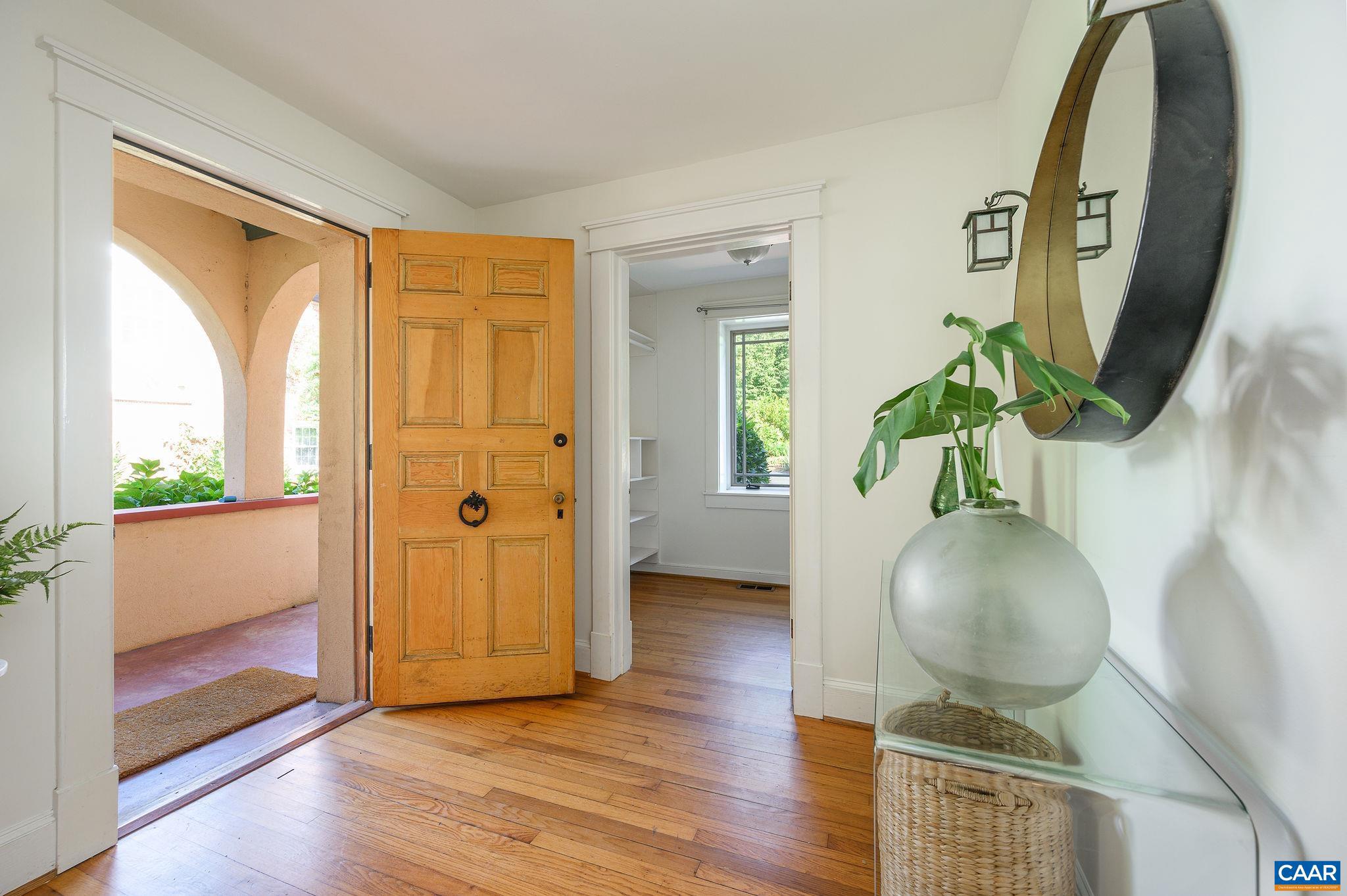 LOCUST GROVE - Residential