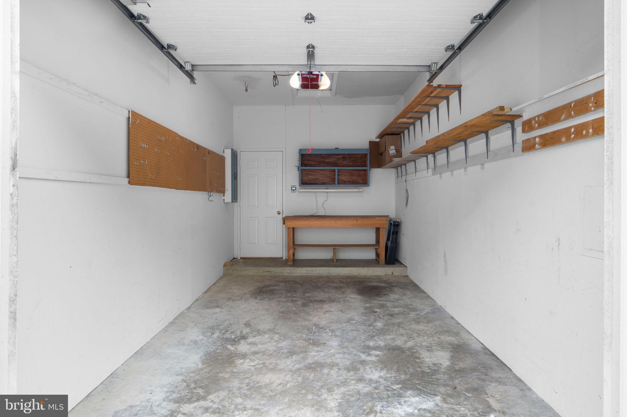 GLEN HOLLOW - Residential