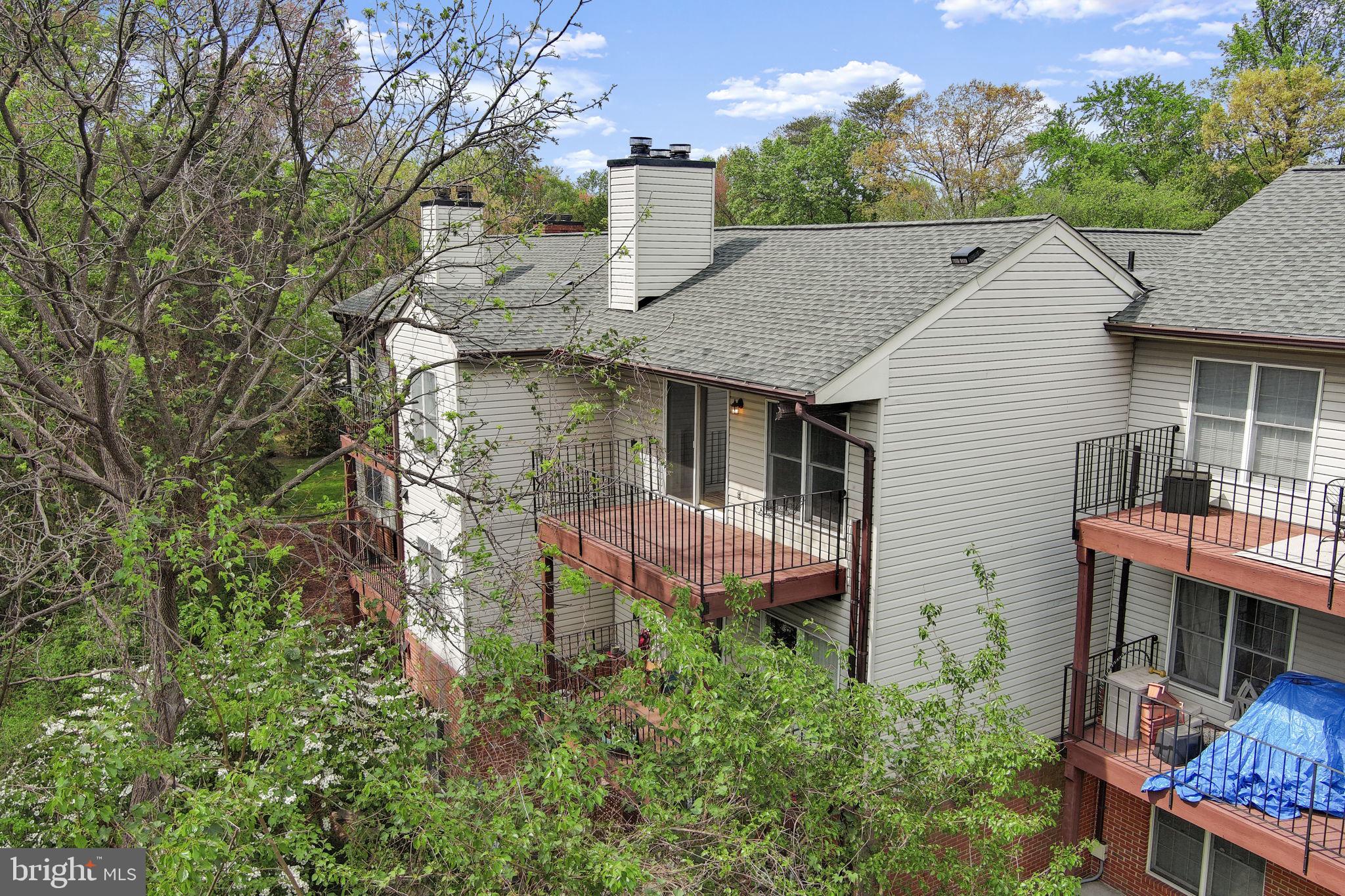 GLEN HOLLOW - Residential