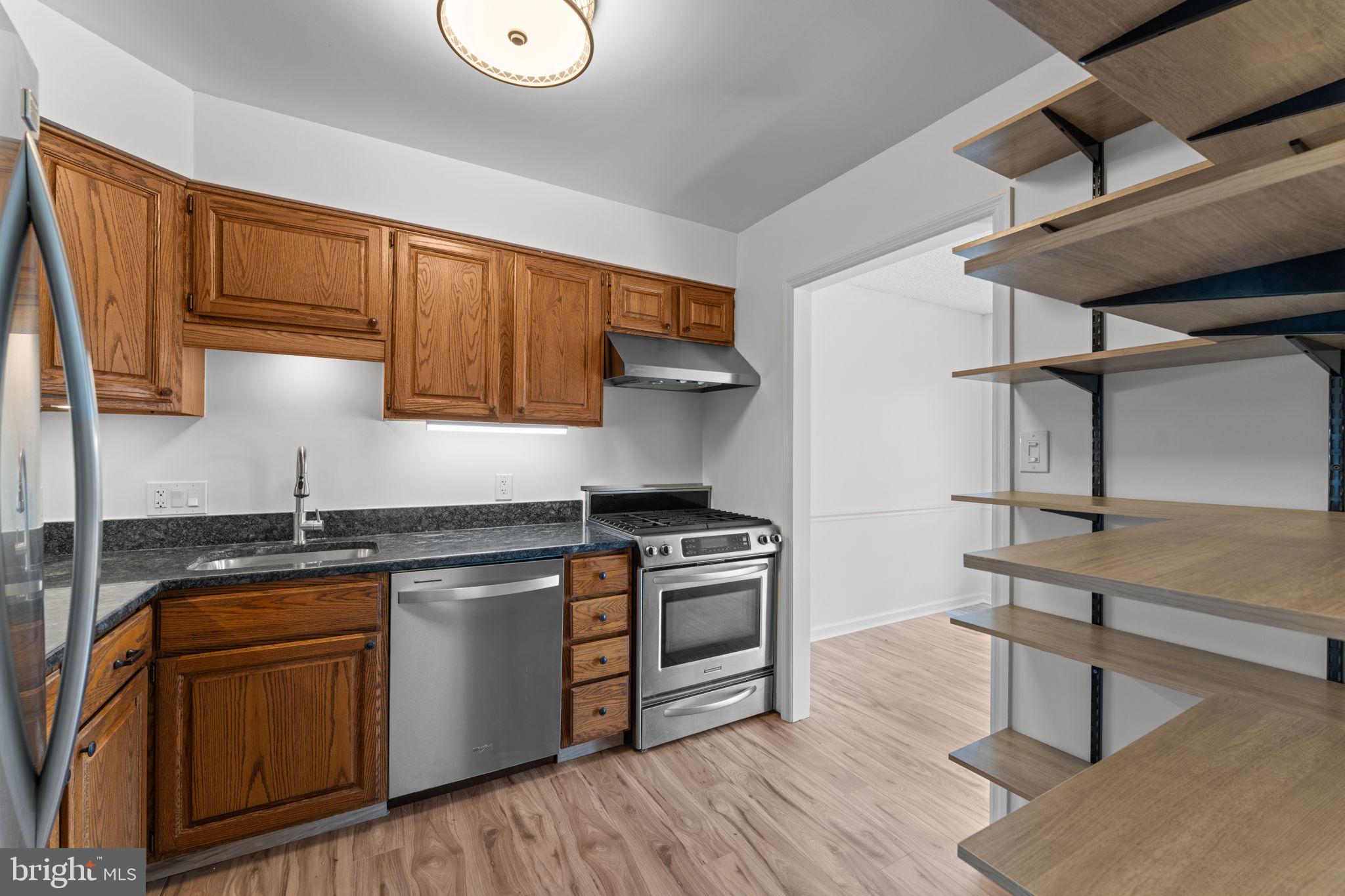 GLEN HOLLOW - Residential