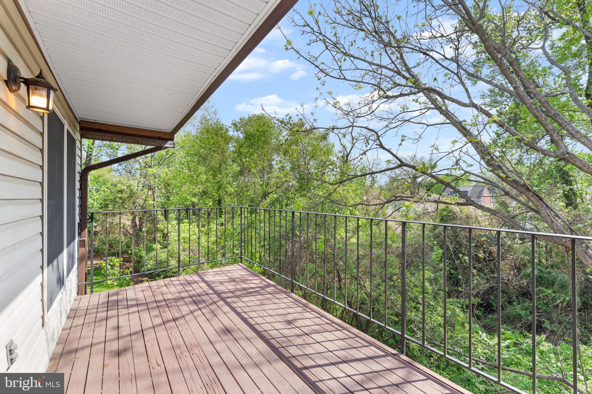 GLEN HOLLOW - Residential