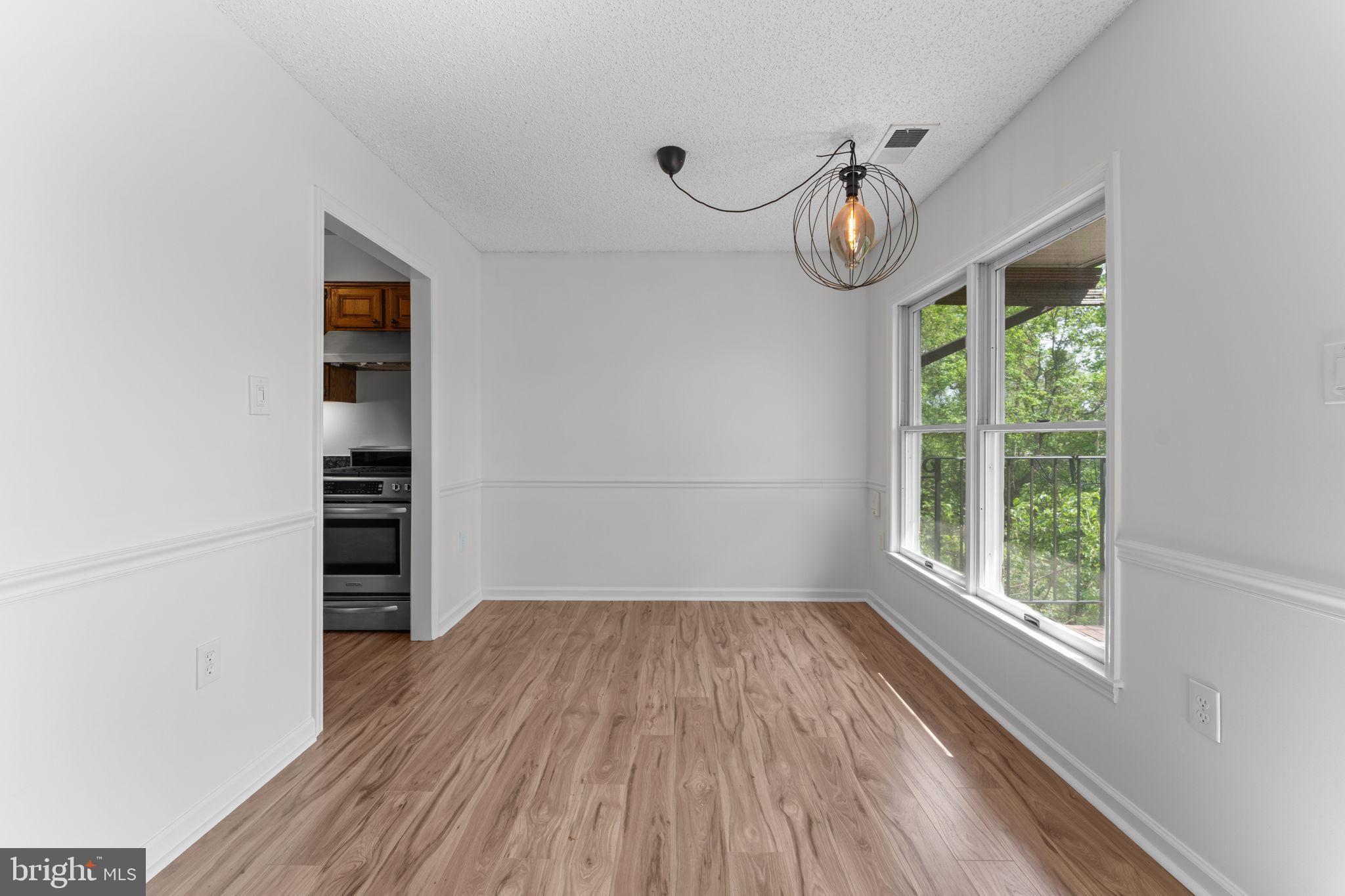 GLEN HOLLOW - Residential