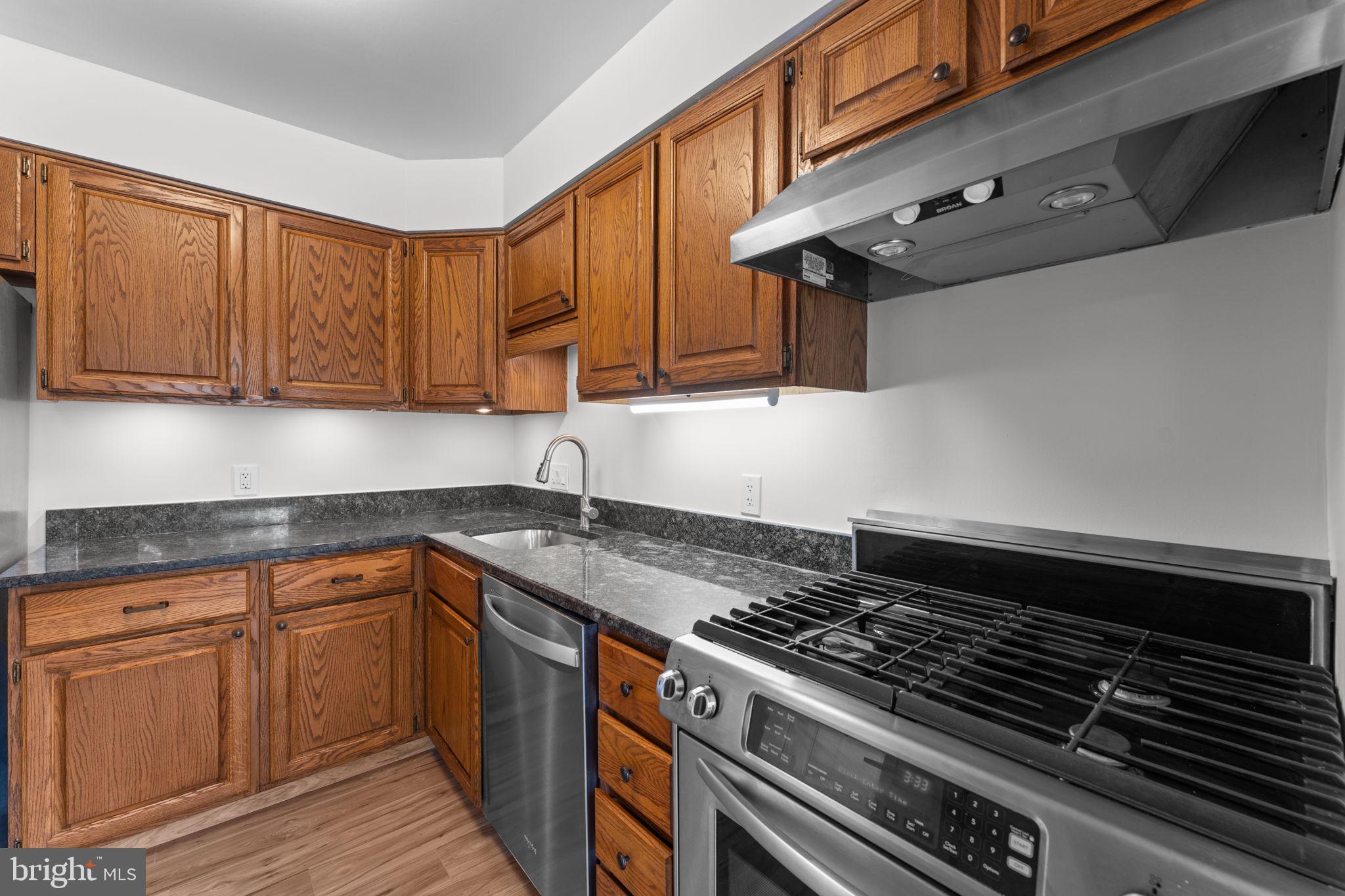 GLEN HOLLOW - Residential