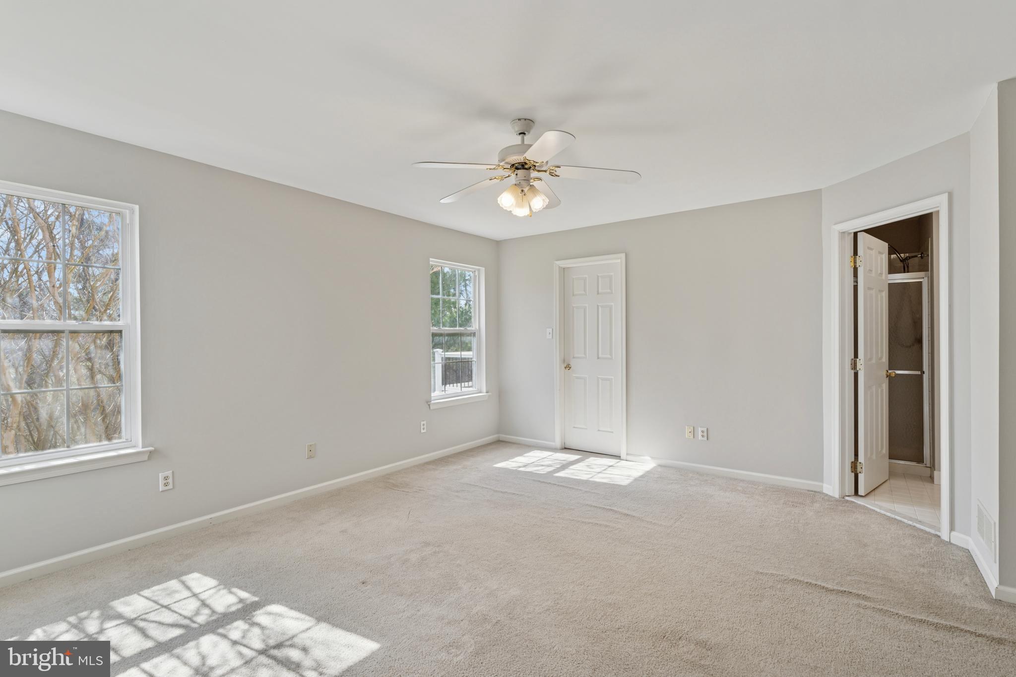 WILLOWDALE CROSSIN - Residential Lease