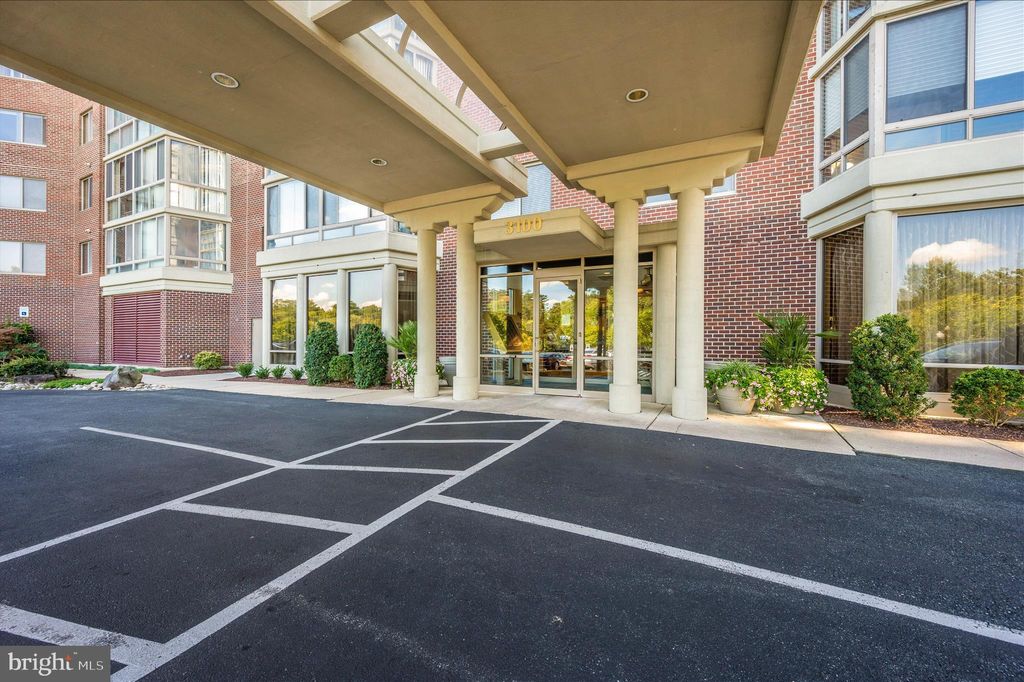 Photo of 3100 N Leisure World Boulevard #523, SILVER SPRING, MD 20906 (MLS # MDMC2232408)