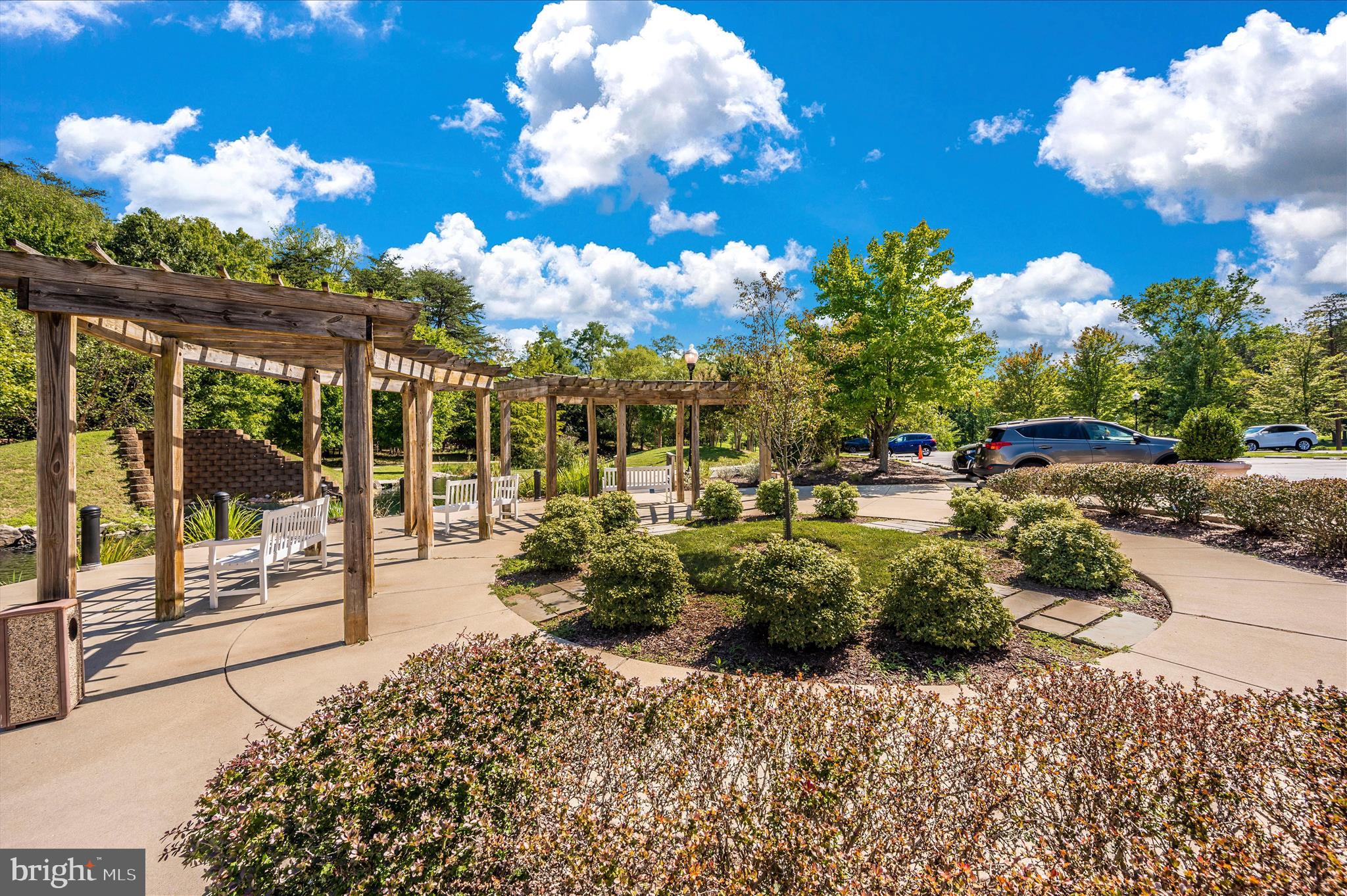 OVERLOOK AT LEISURE WORLD - Residential