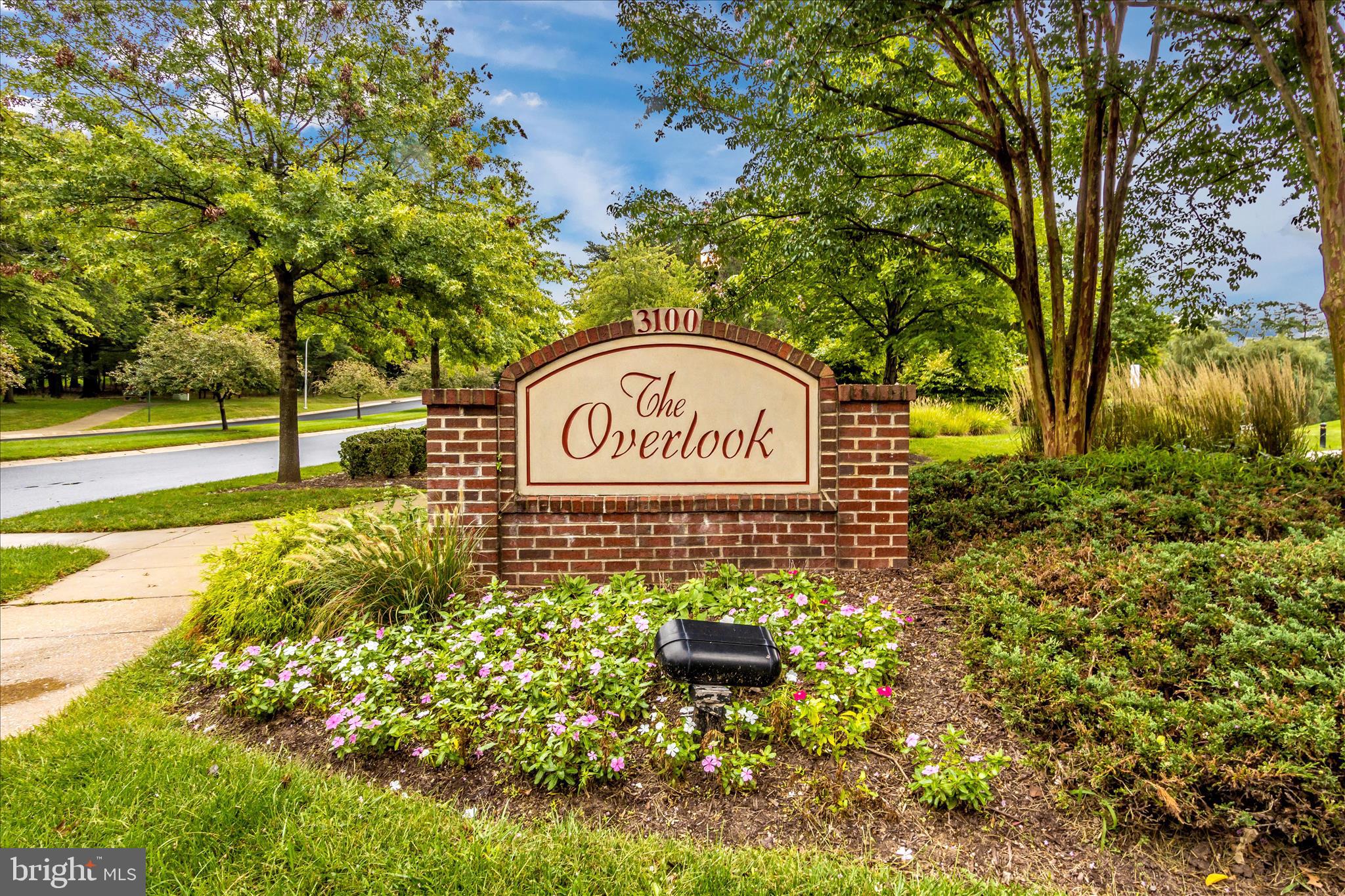 OVERLOOK AT LEISURE WORLD - Residential