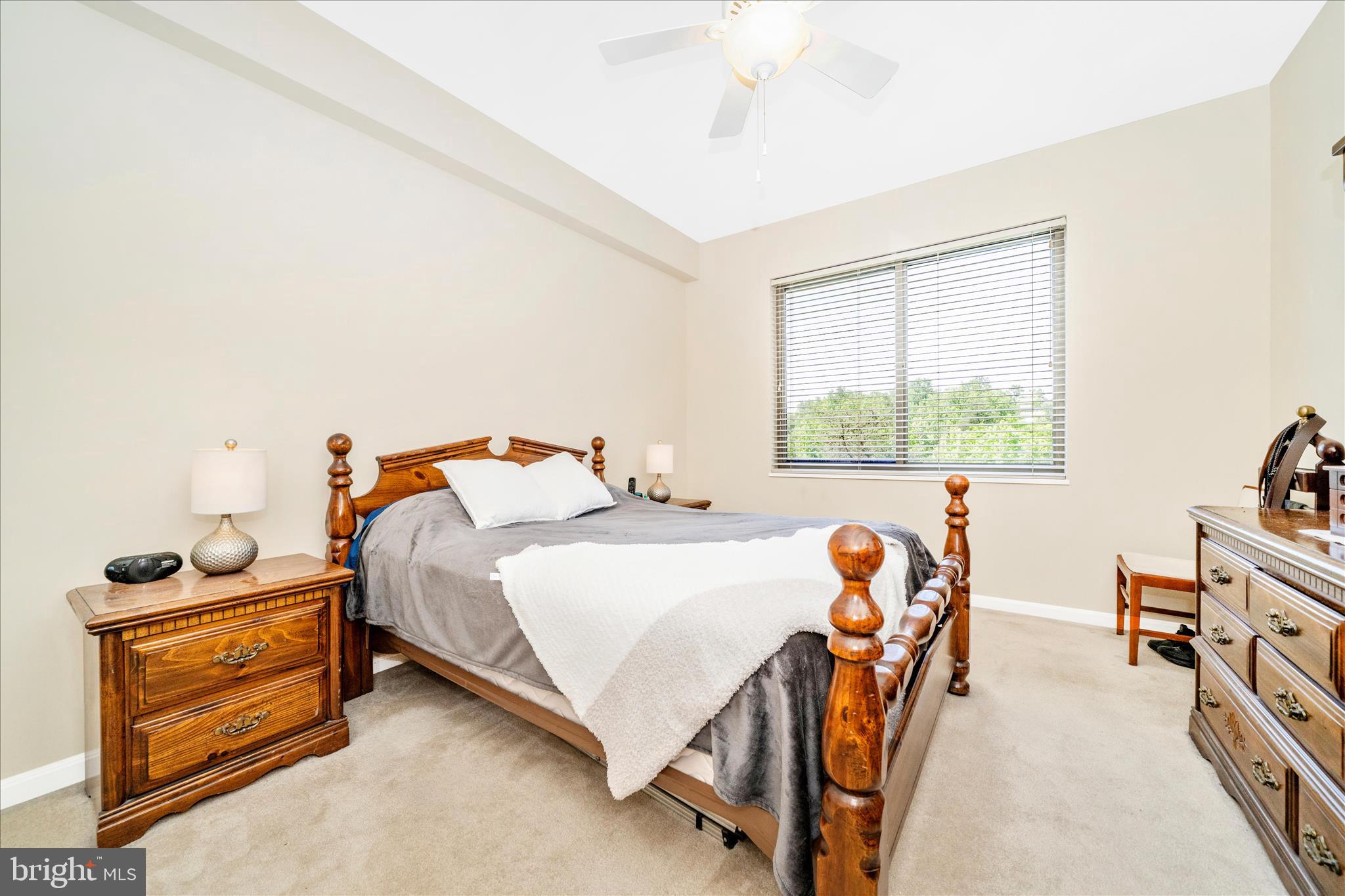 OVERLOOK AT LEISURE WORLD - Residential