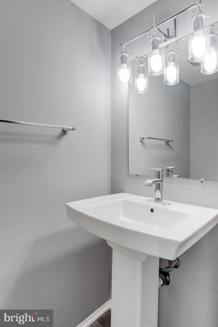 HARPERS CHOICE - Residential Lease