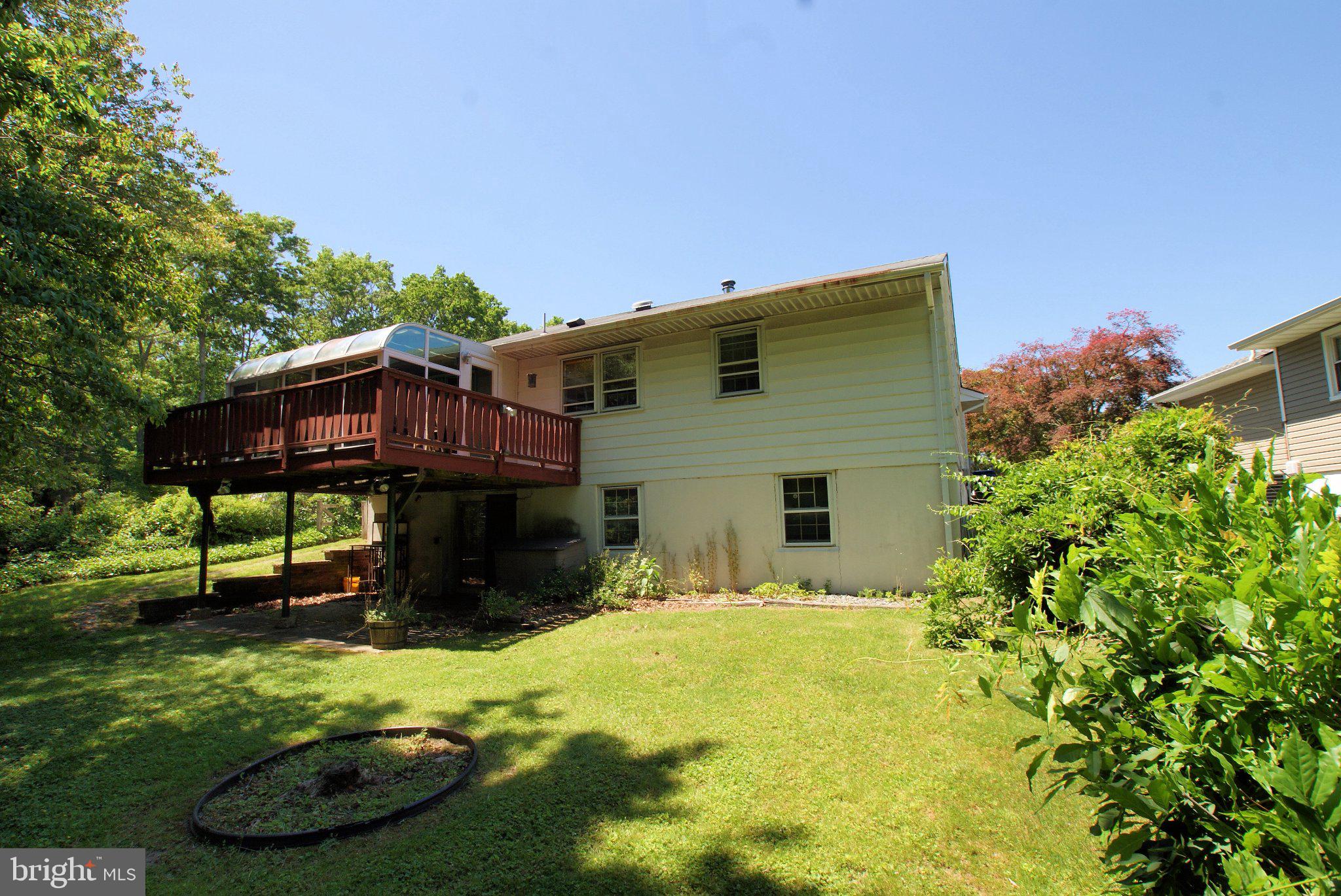 47 CORAL BELL HOLLOW