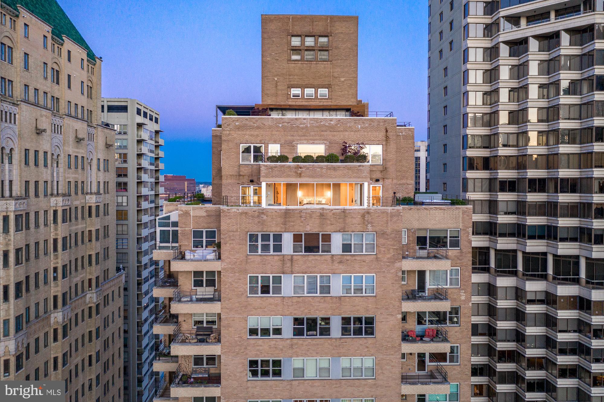 RITTENHOUSE SQUARE - Residential