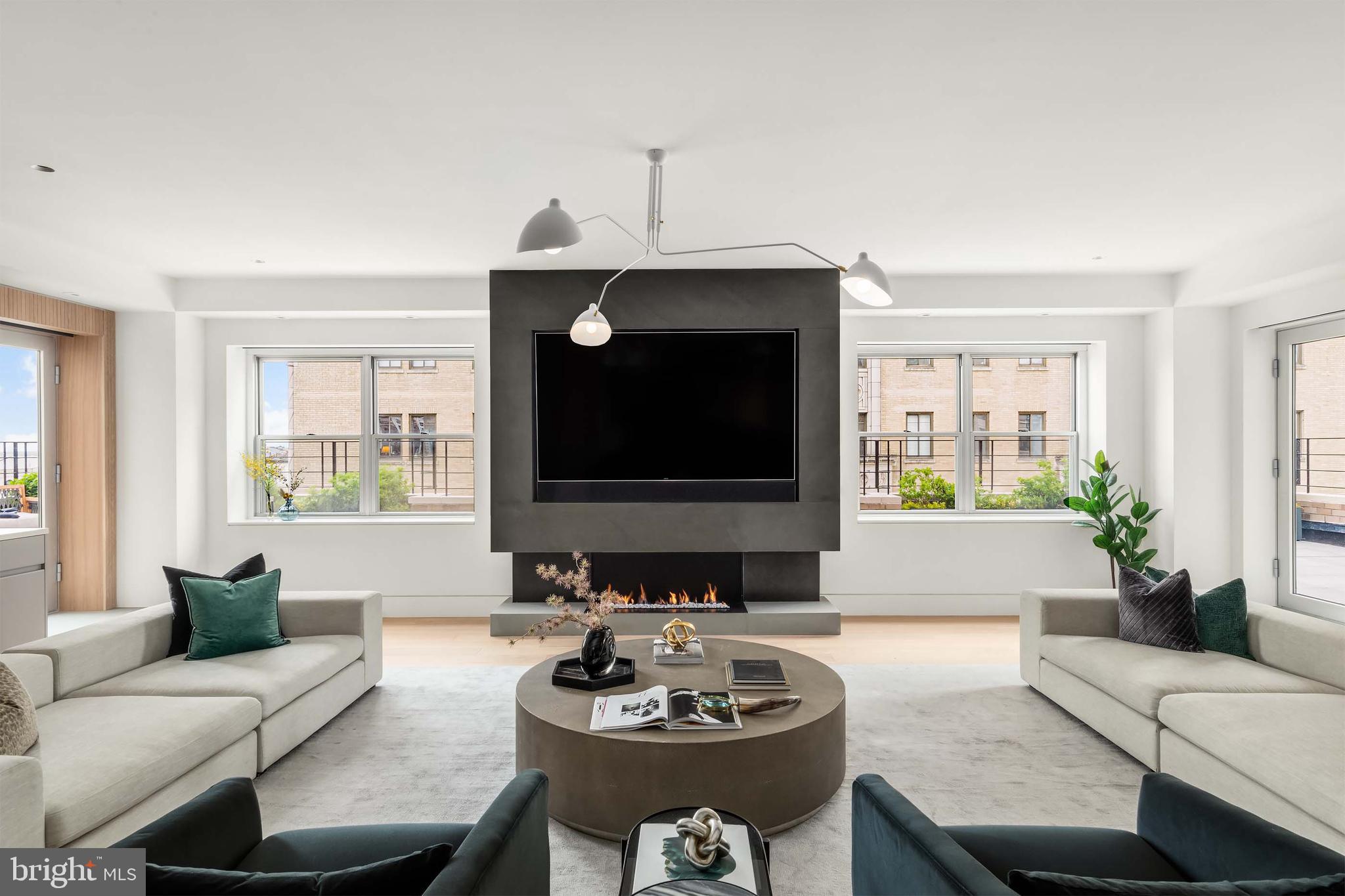 RITTENHOUSE SQUARE - Residential