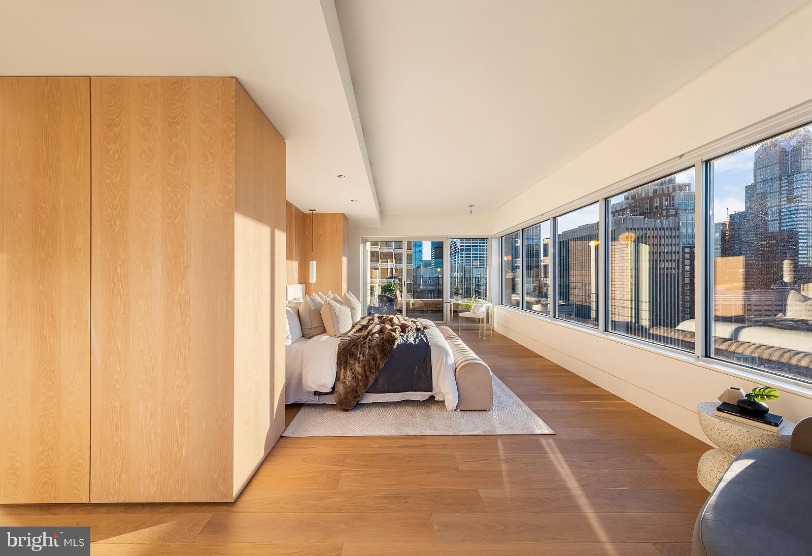 RITTENHOUSE SQUARE - Residential